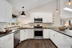 2443 Hampstead Dr - Photo 11