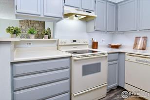 331 Wright St - Photo 5