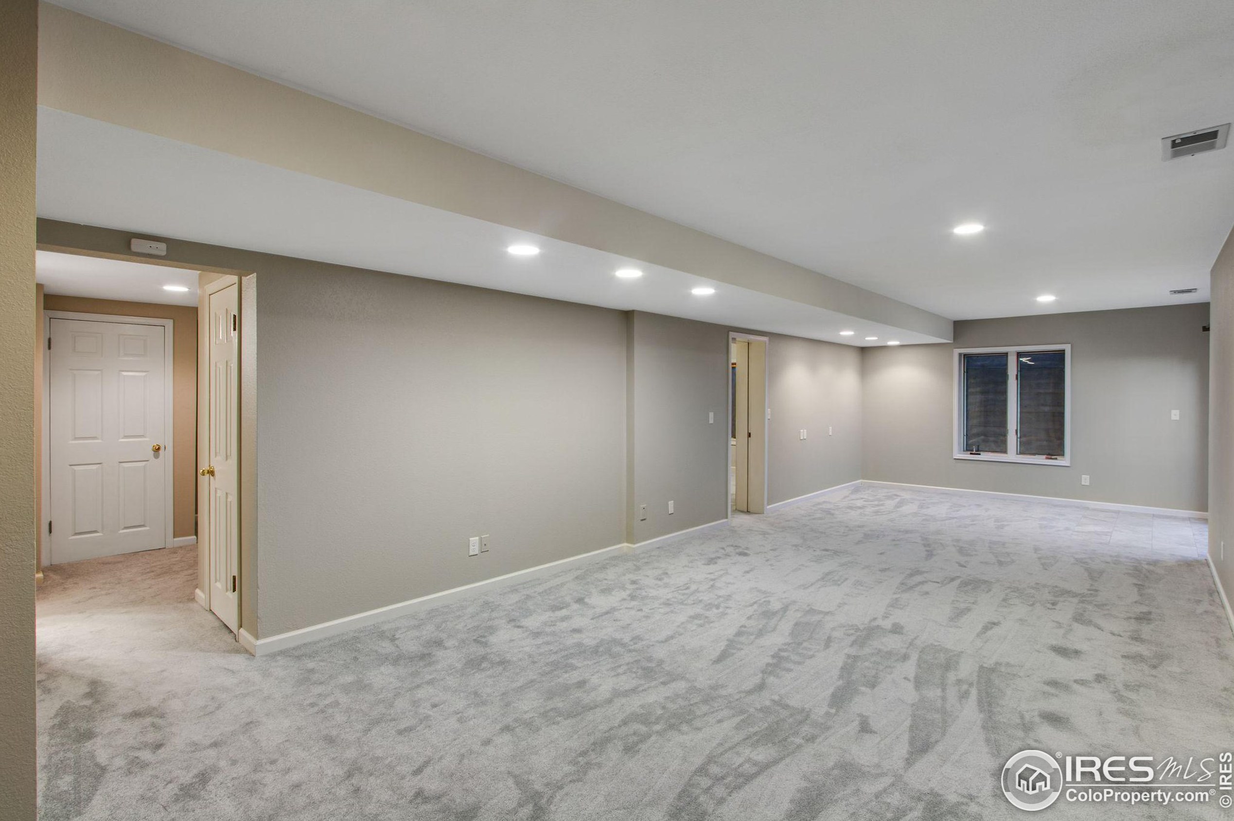 1717 Lindenwood Dr, Fort Collins CO  80524-2280 exterior