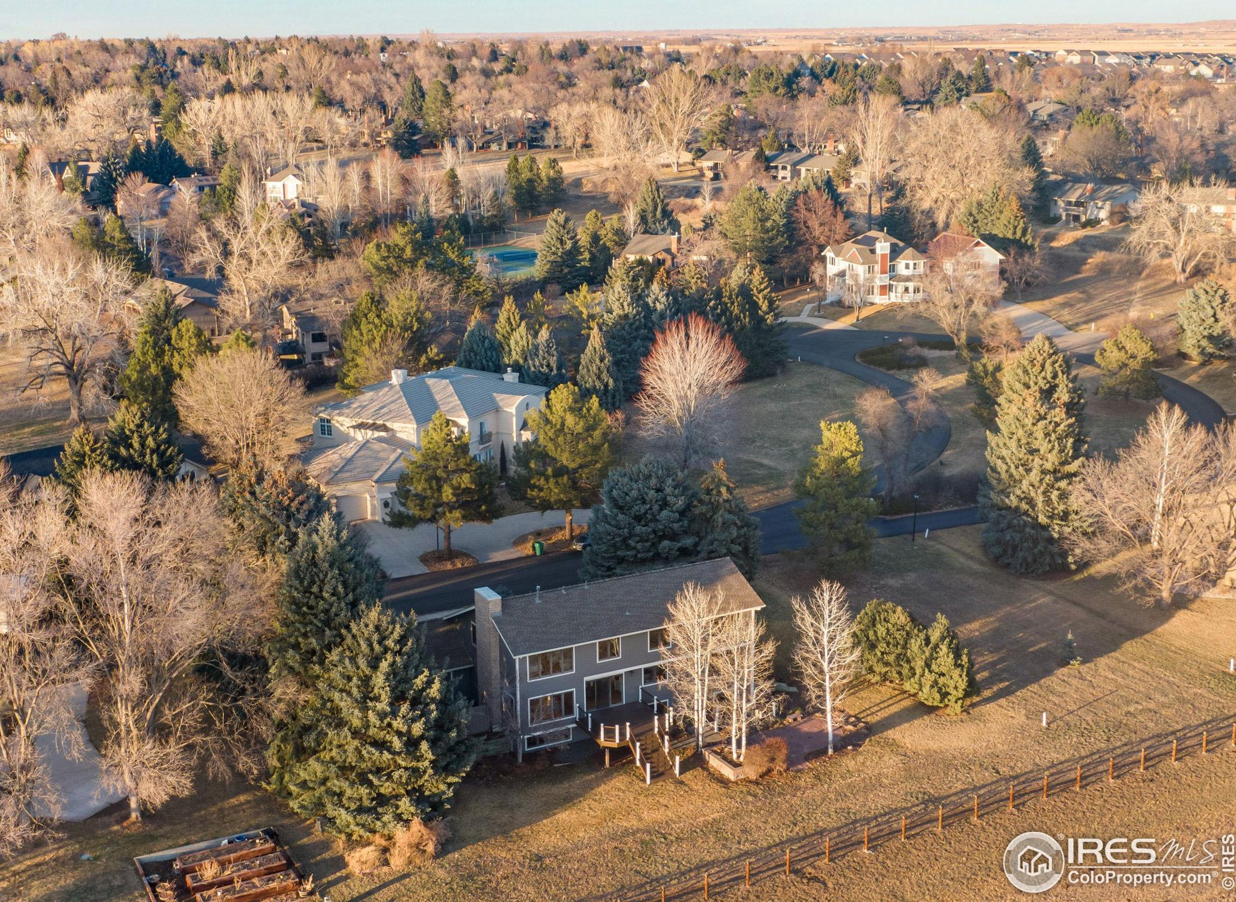 1717 Lindenwood Dr, Fort Collins CO  80524-2280 exterior