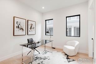 503 Hawthorn Ave - Photo 15