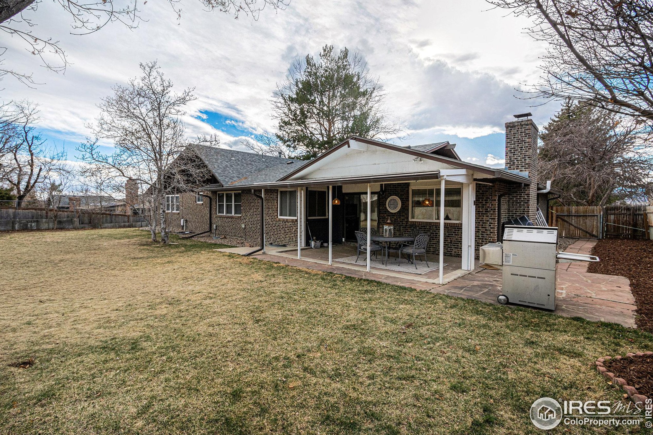 1228 Purdue Dr, Longmont CO  80503-3637 exterior