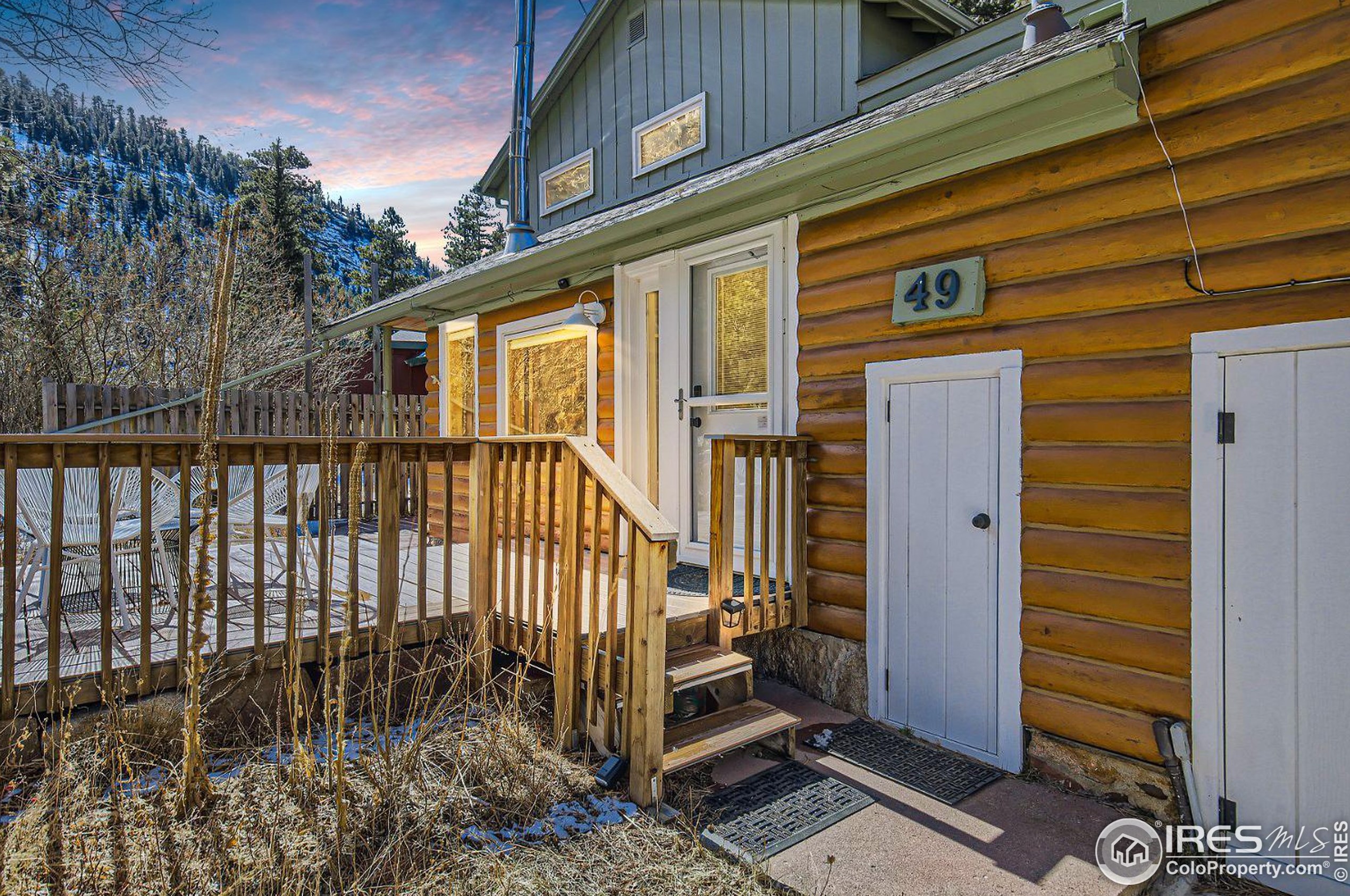 49 Rock Canyon Rd, Drake CO  80515-9743 exterior