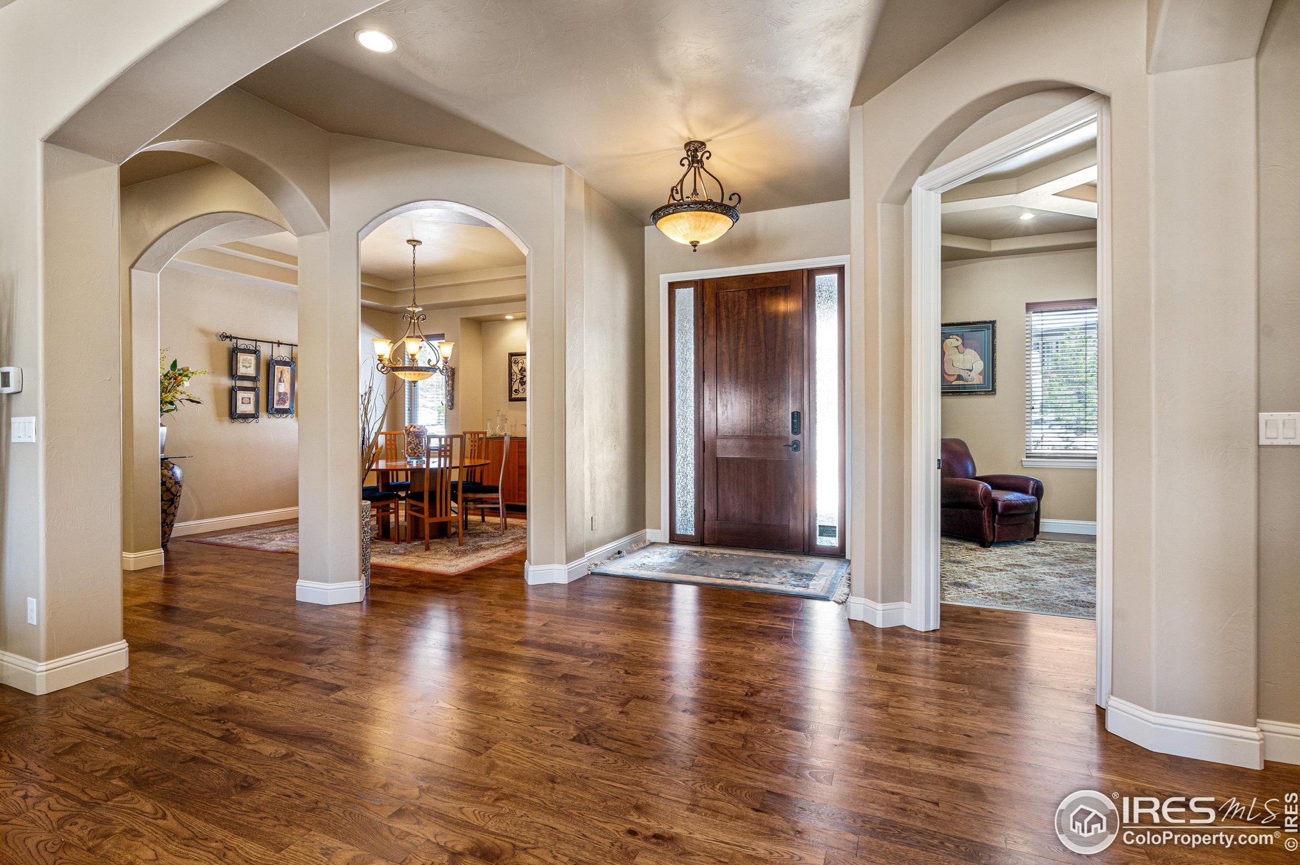 5025 Knobcone Dr, Castle Rock CO 80108-7803 exterior