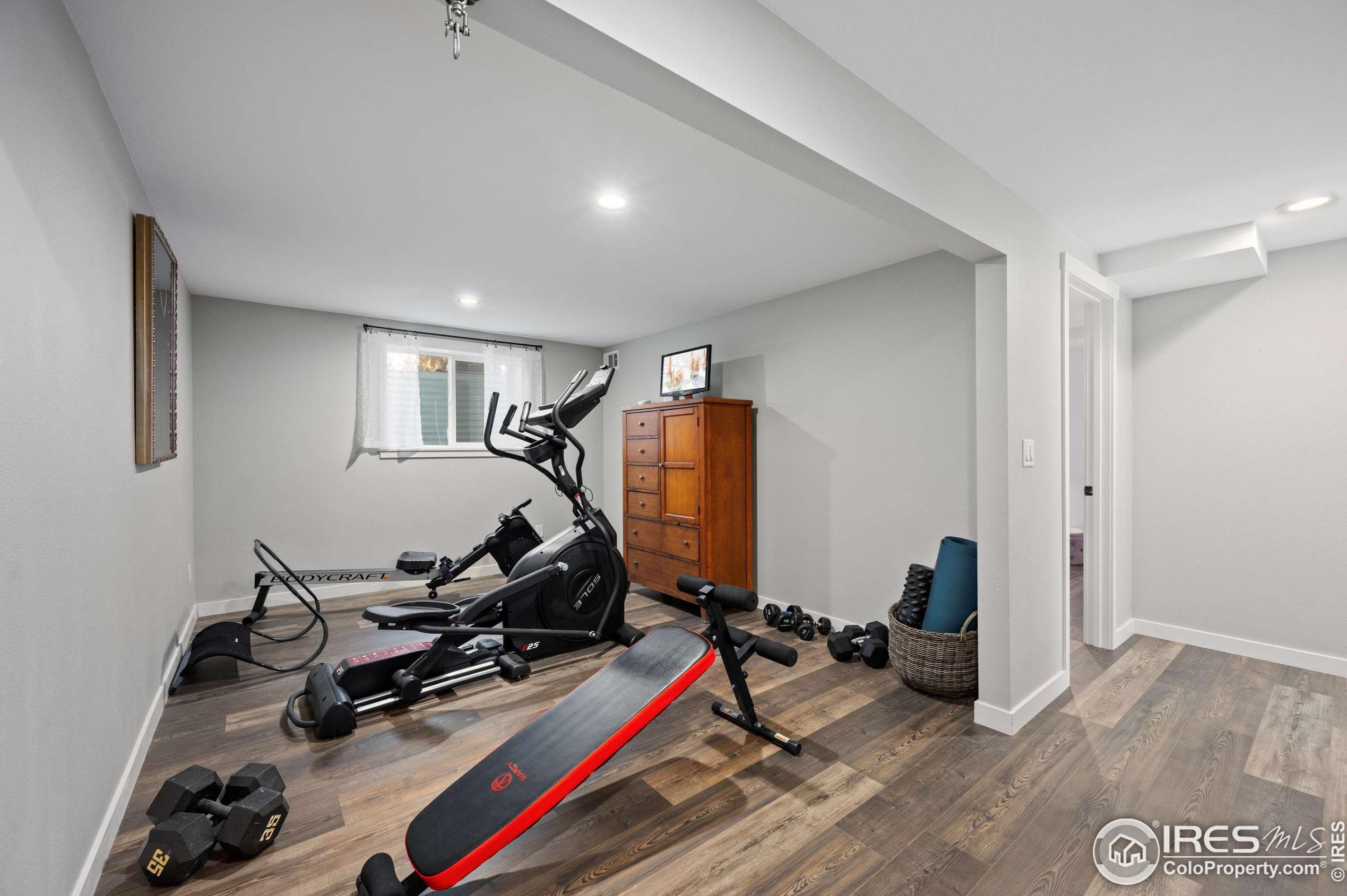 1712 Lakeshore Dr, Fort Collins CO  80525-2422 exterior