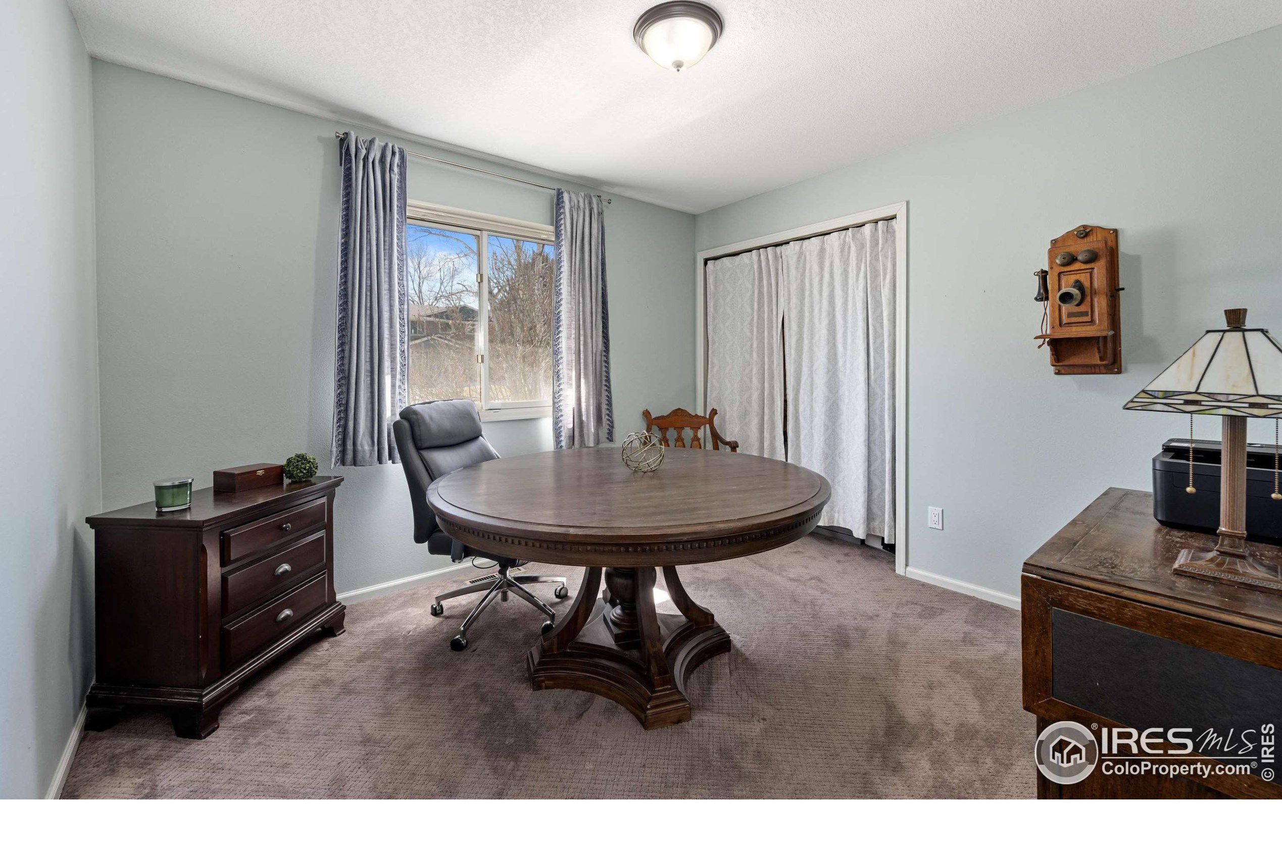 1712 Lakeshore Dr, Fort Collins CO  80525-2422 exterior