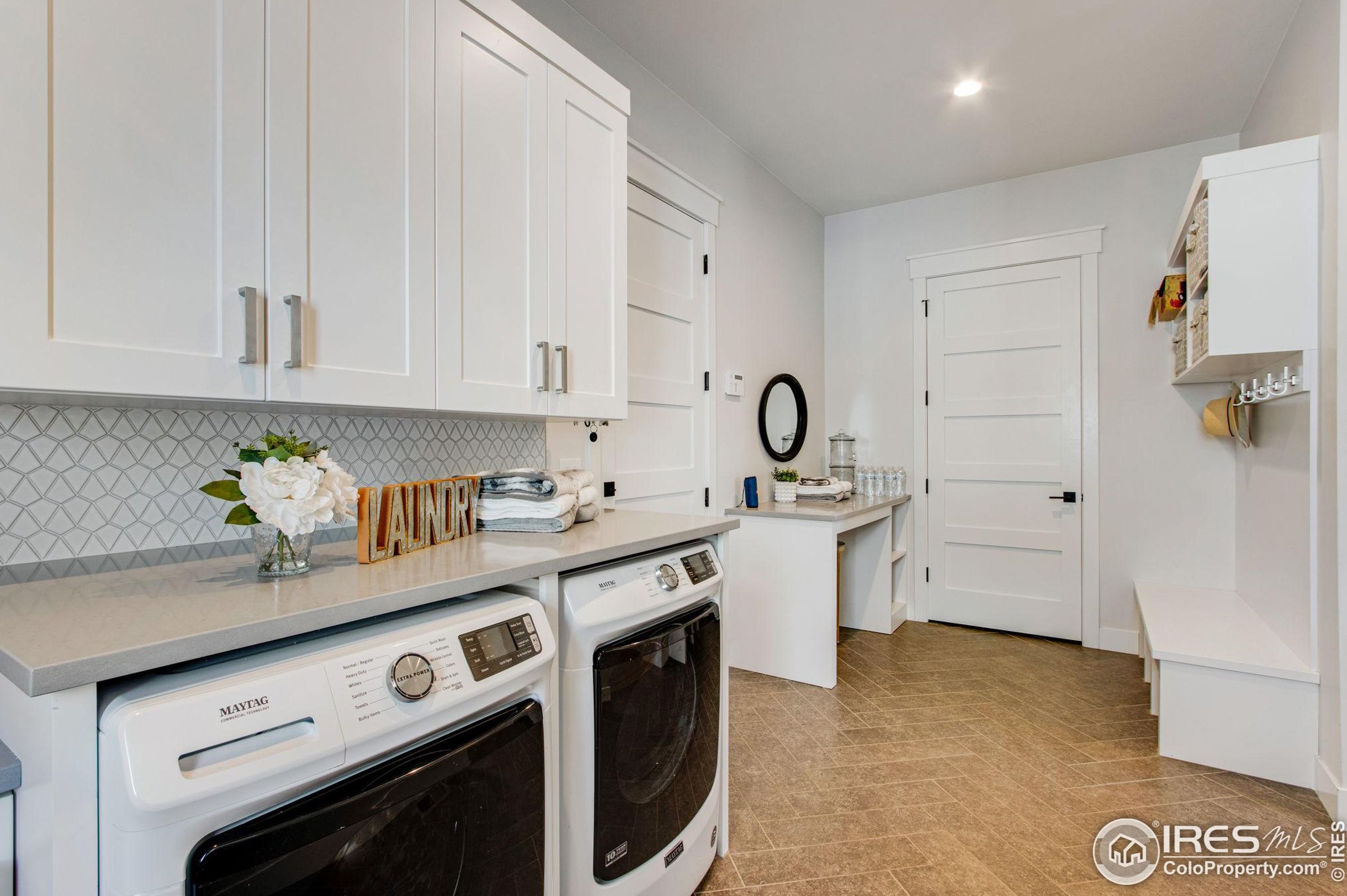 4059 Grand Park Dr, Timnath CO  80547 exterior