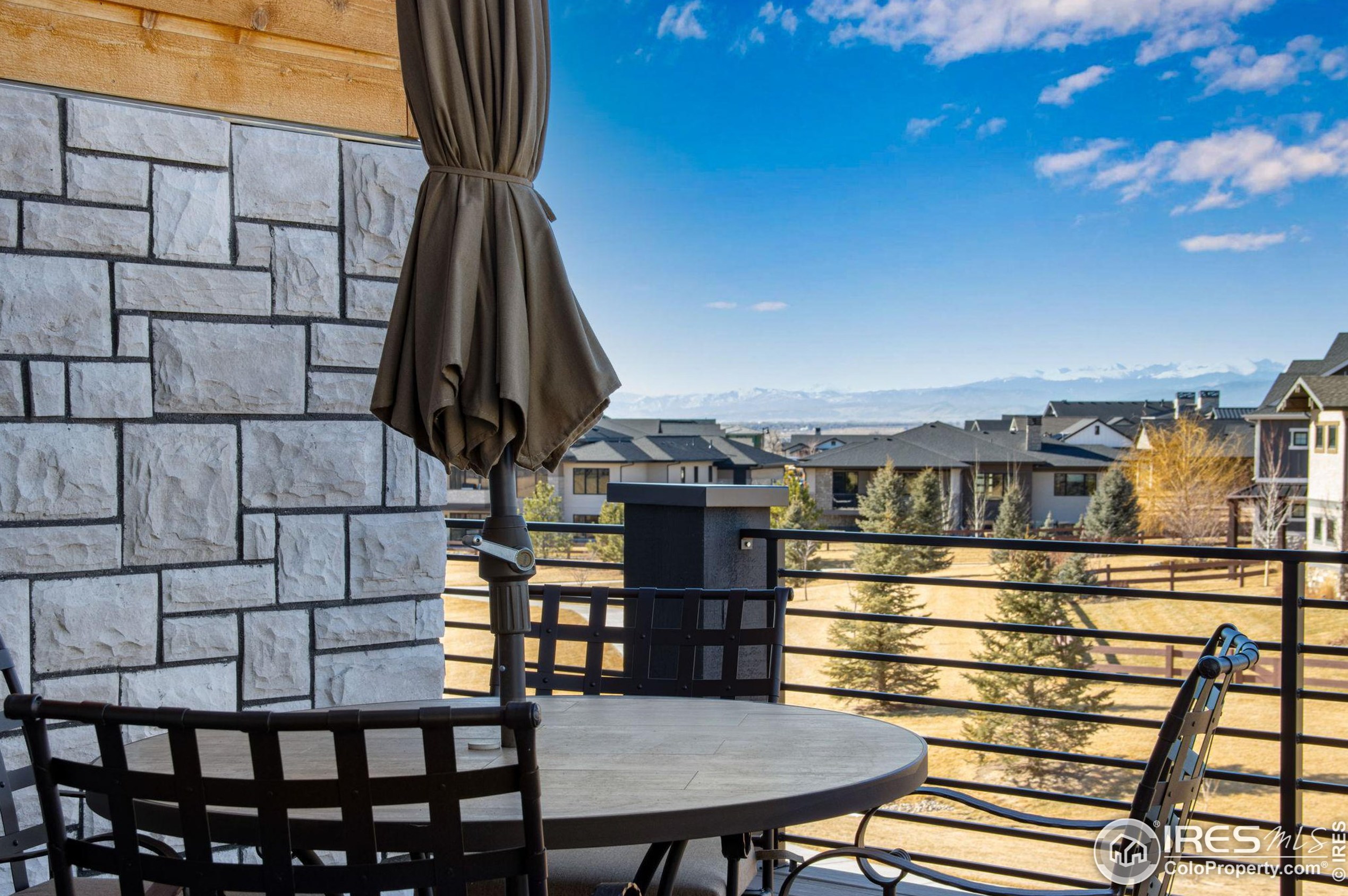 4059 Grand Park Dr, Timnath CO  80547 exterior