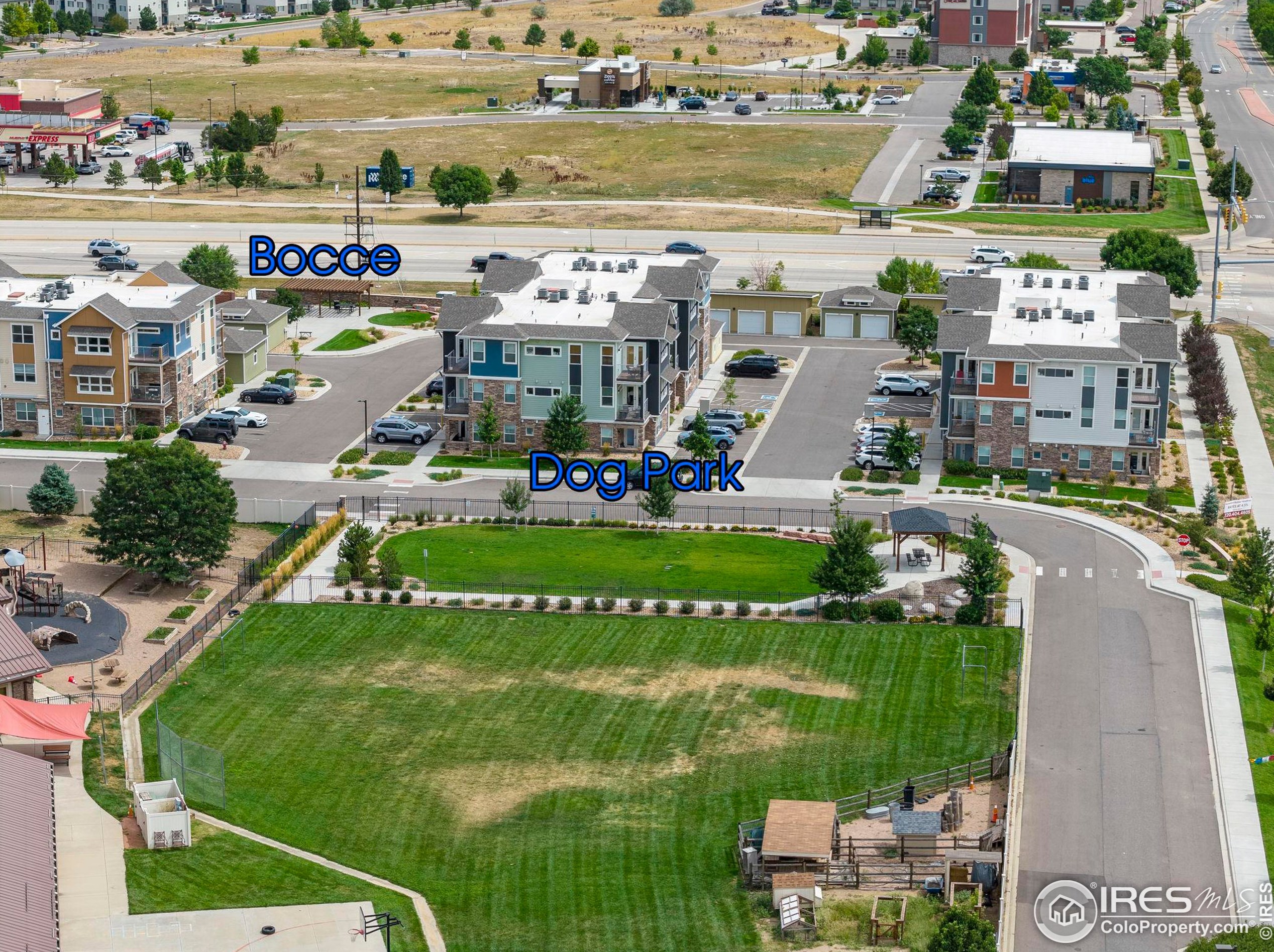 290 Cherrywood Dr, Lafayette CO  80026-2748 exterior