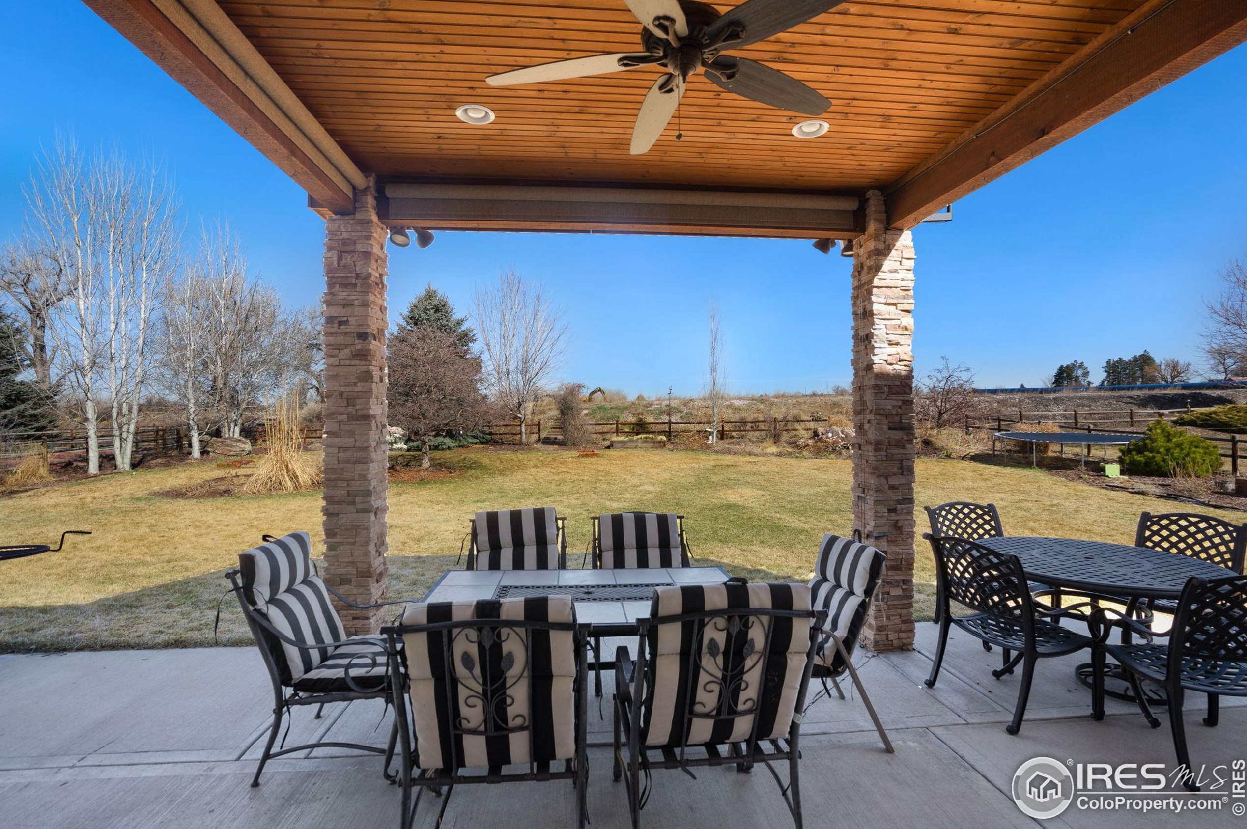 221 Camino Del Mundo, Fort Collins CO  80524-8963 exterior