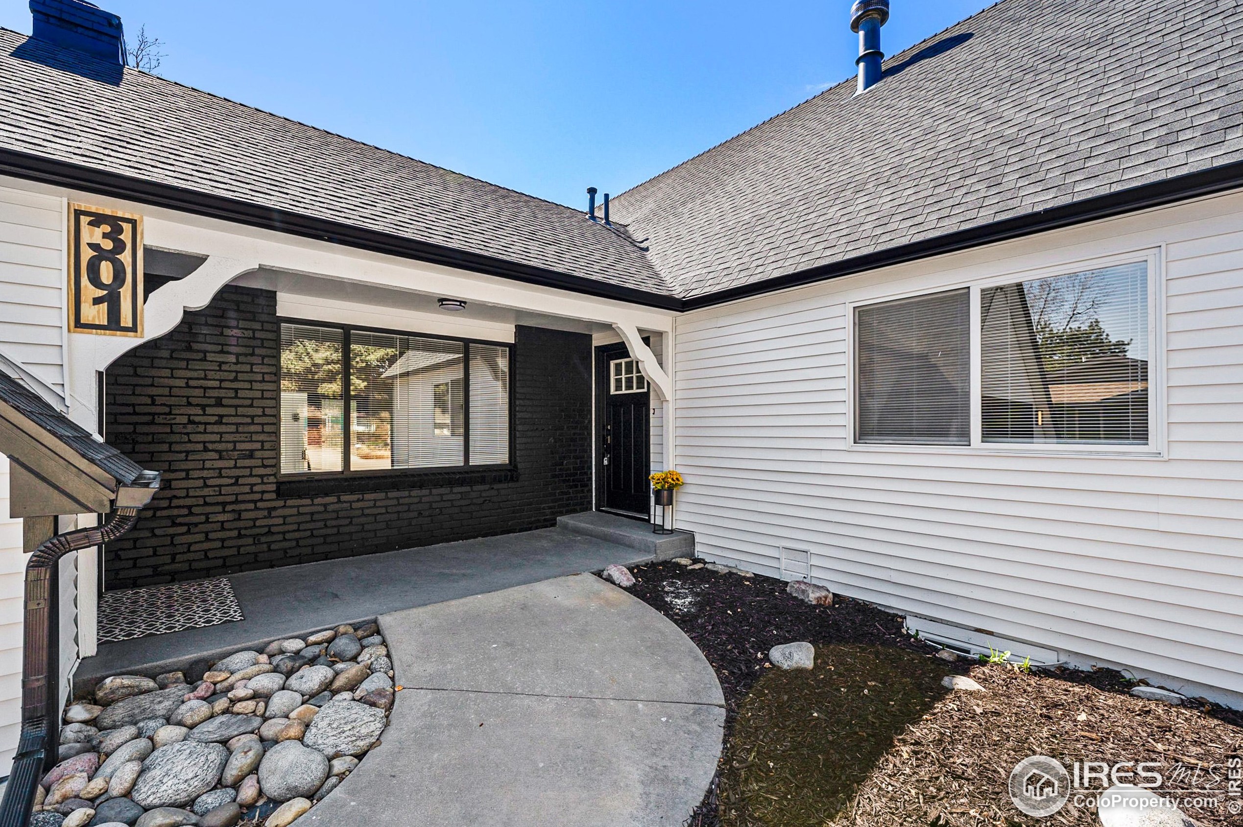 301 Linda Ln, Fort Collins CO  80525-2553 exterior