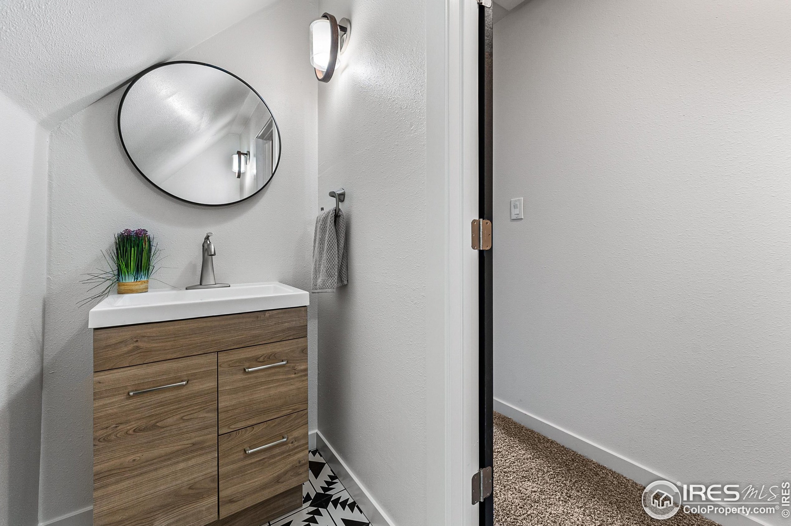 301 Linda Ln, Fort Collins CO  80525-2553 exterior
