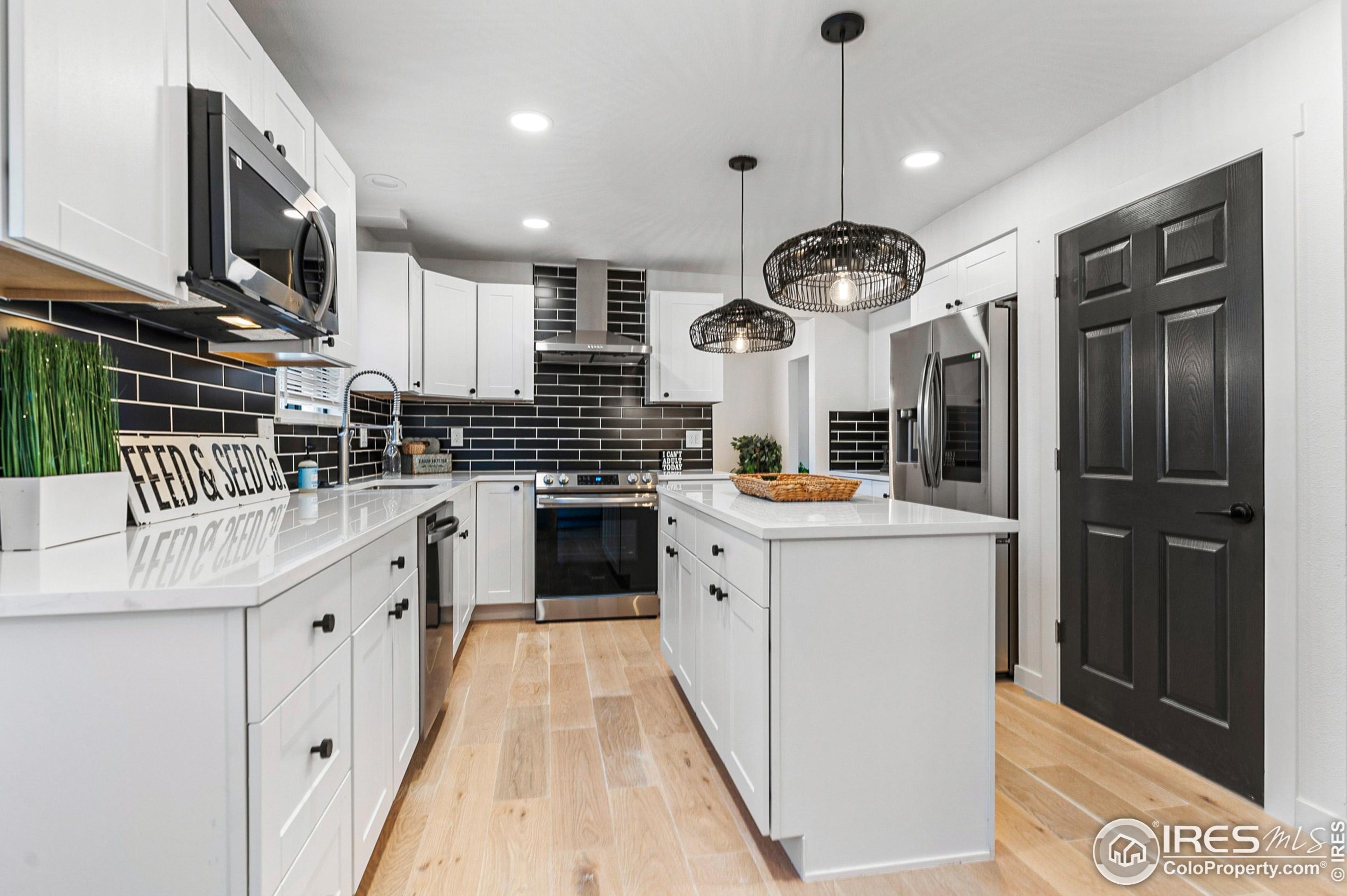 301 Linda Ln, Fort Collins CO  80525-2553 exterior