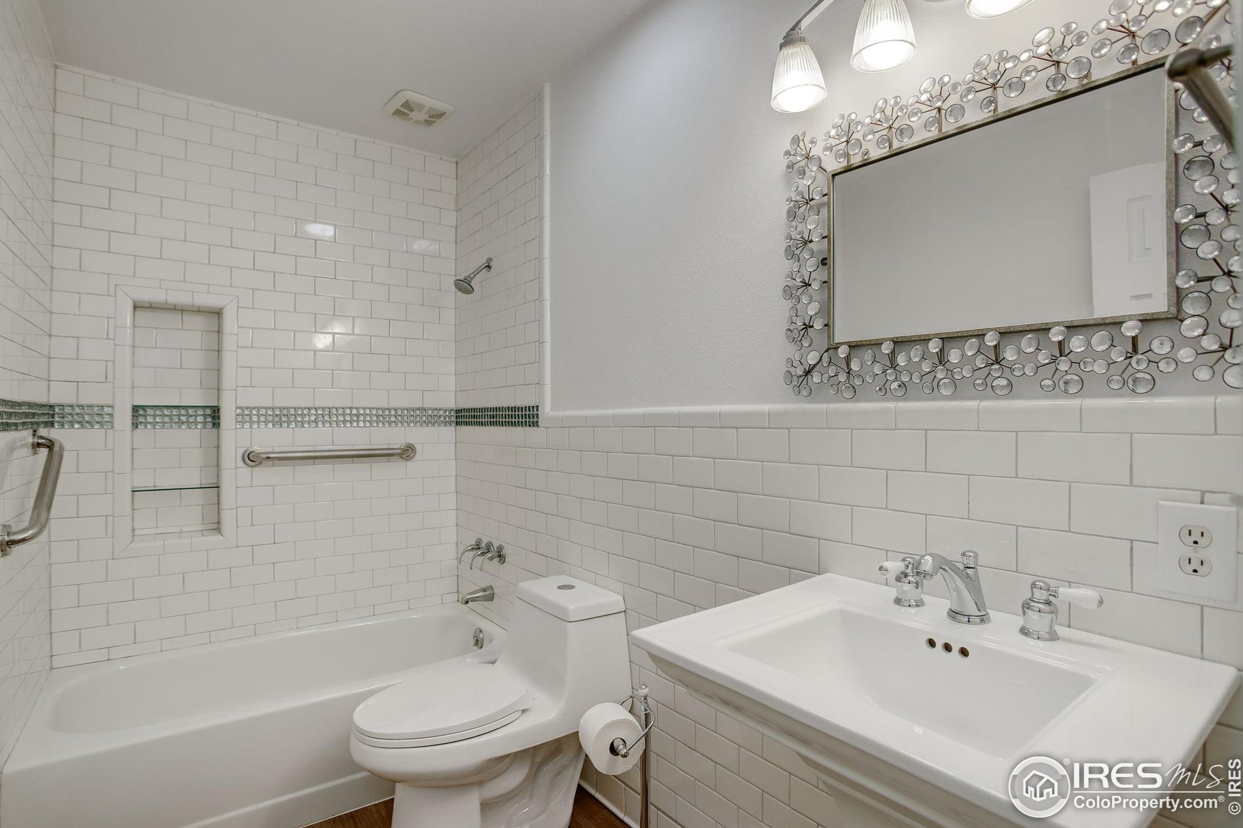 935 Gilgalad Way, Fort Collins CO  80526-1812 exterior