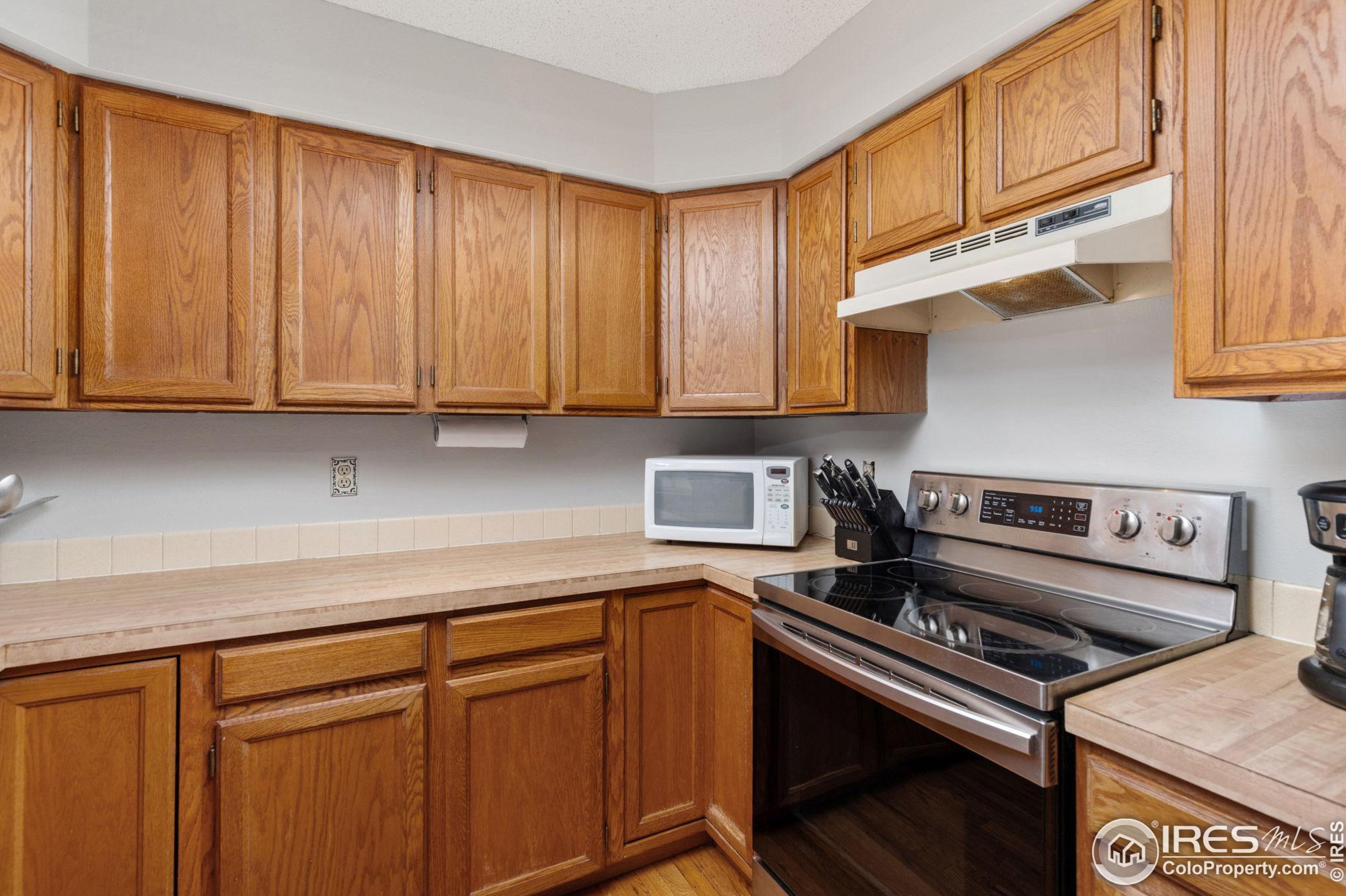 806 Coronado Ave, Fort Collins CO  80526-3111 exterior
