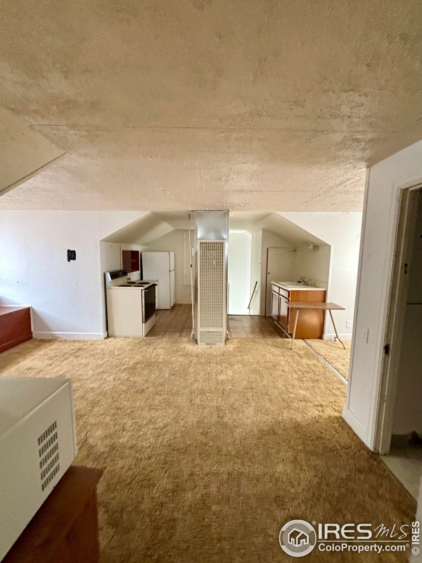 221 Hamilton St, Sterling CO 80751-3531 exterior