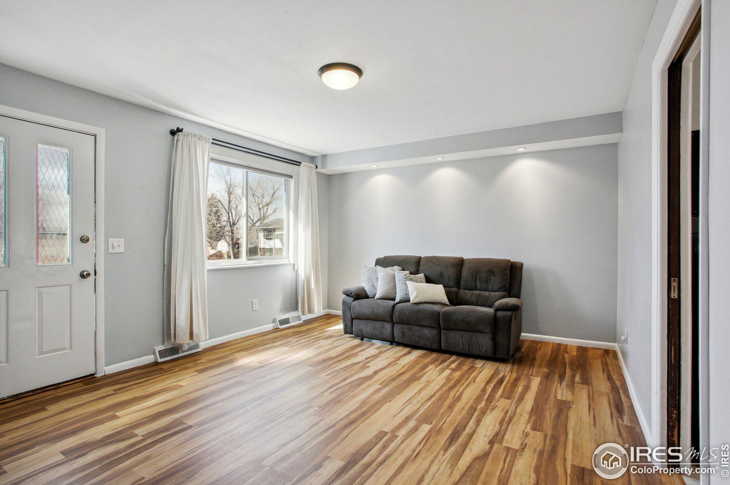 7994 Ingalls Ct, Arvada CO  80003-2411 exterior