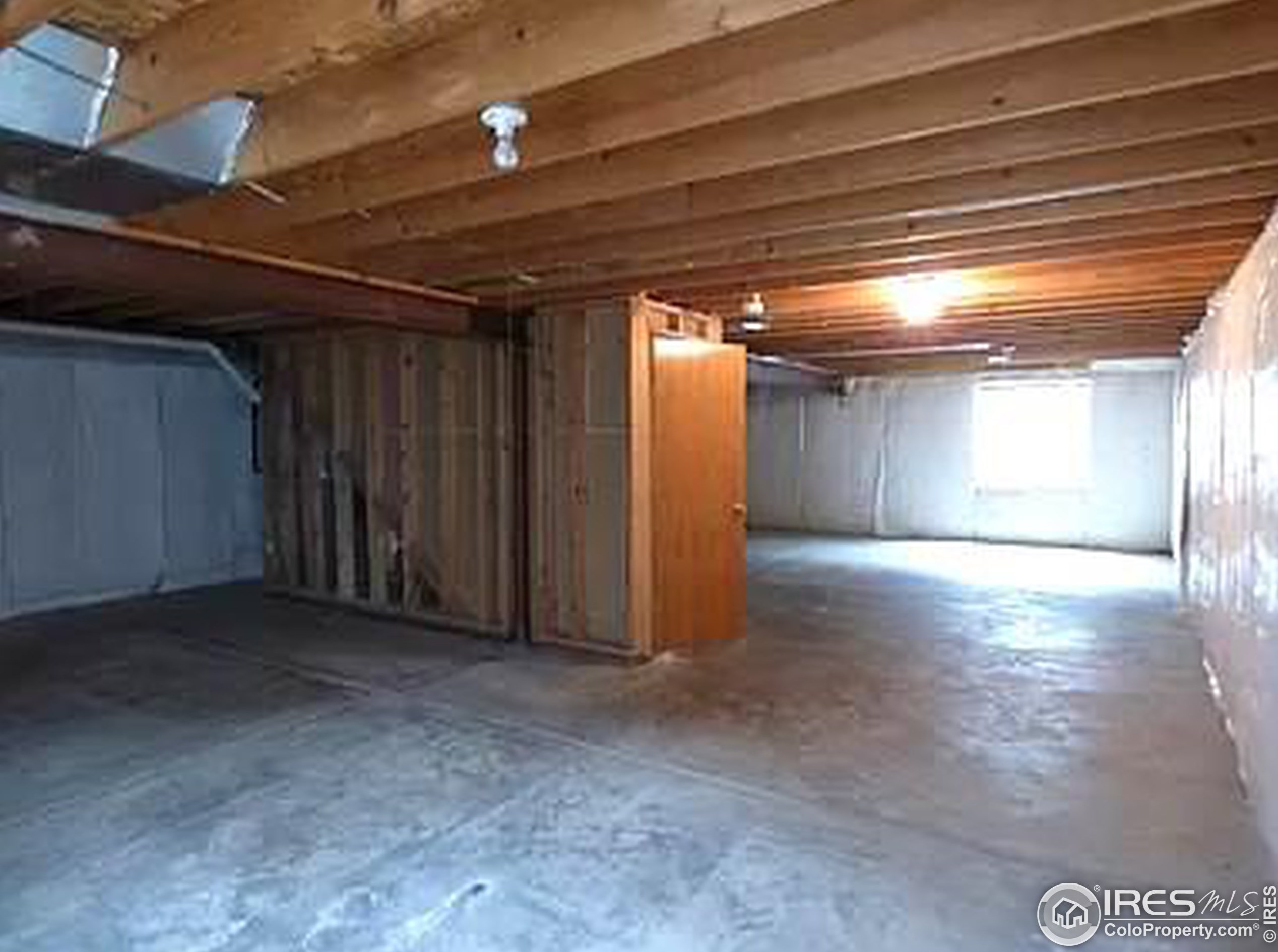 1125 Belle Dr, Loveland CO 80537-3705 exterior