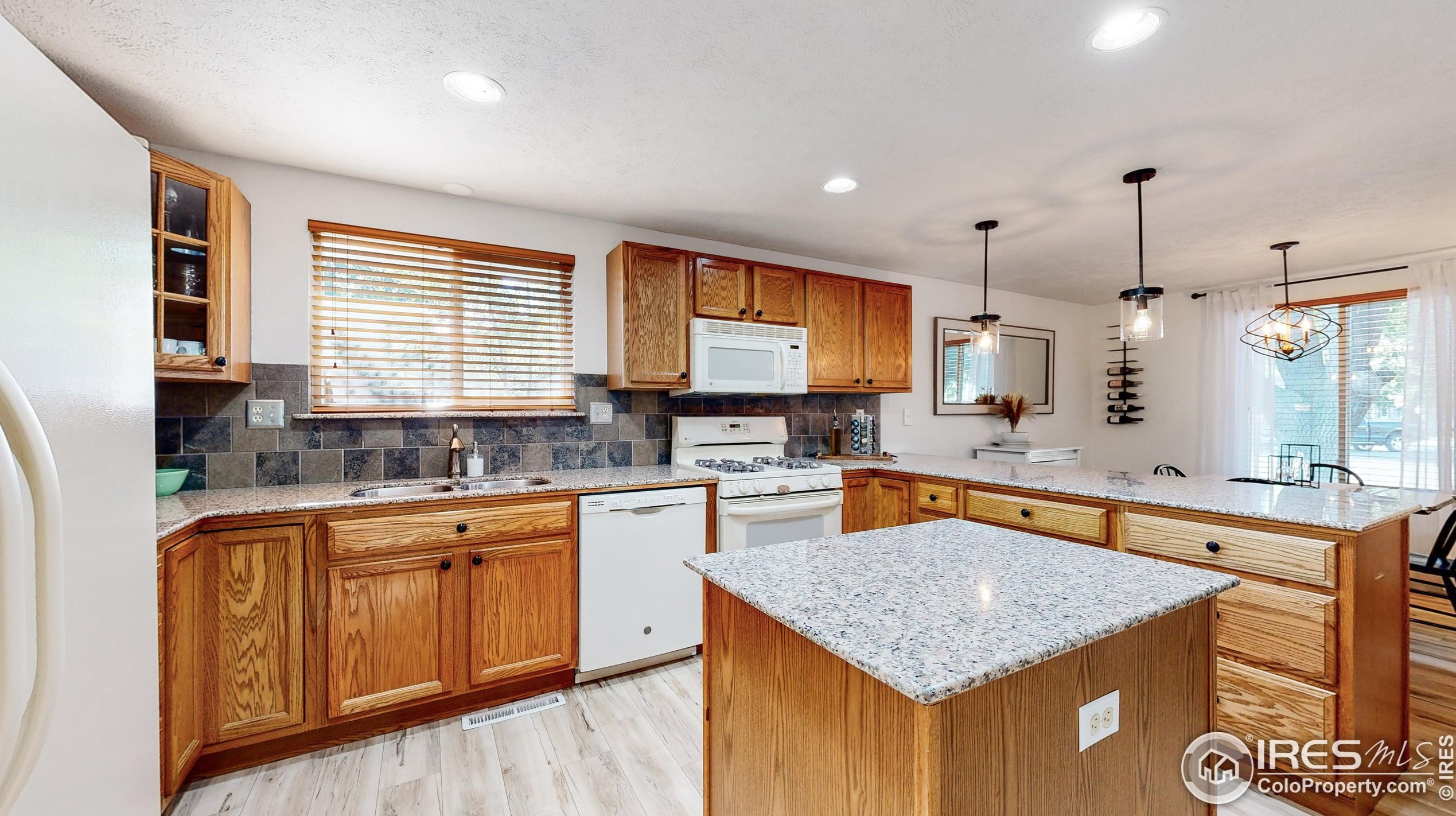 3100 Birmingham Dr, Fort Collins CO  80526-2332 exterior