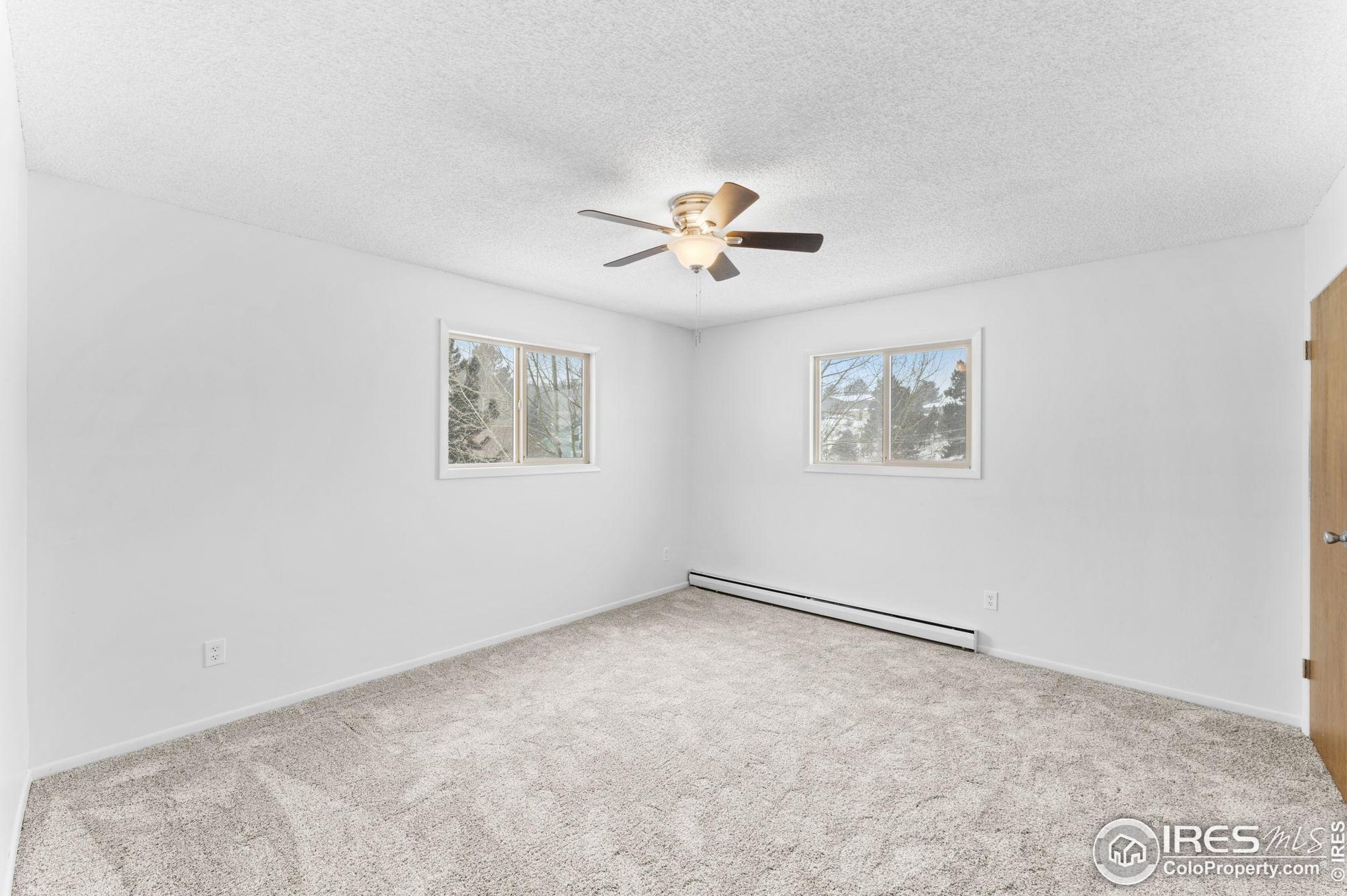 2041 Fish Creek Rd, Estes Park CO 80517-6925 exterior