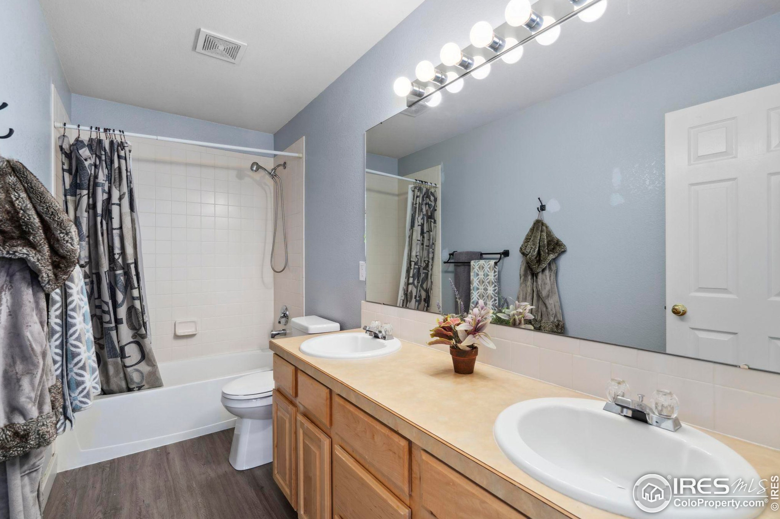 5421 Golden Willow Dr, Fort Collins CO  80528-6396 exterior