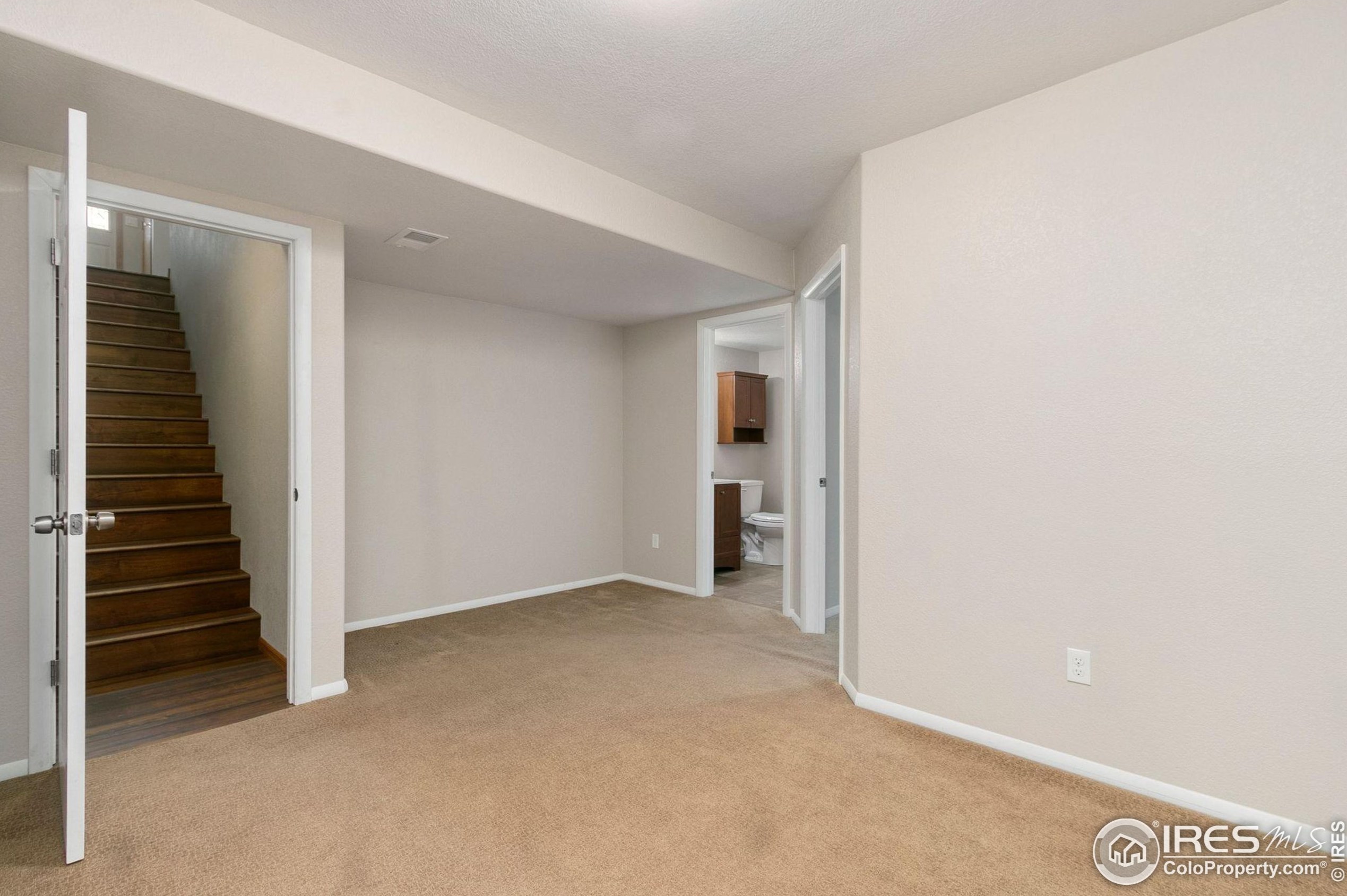 3982 Blackstone Ct, Loveland CO exterior