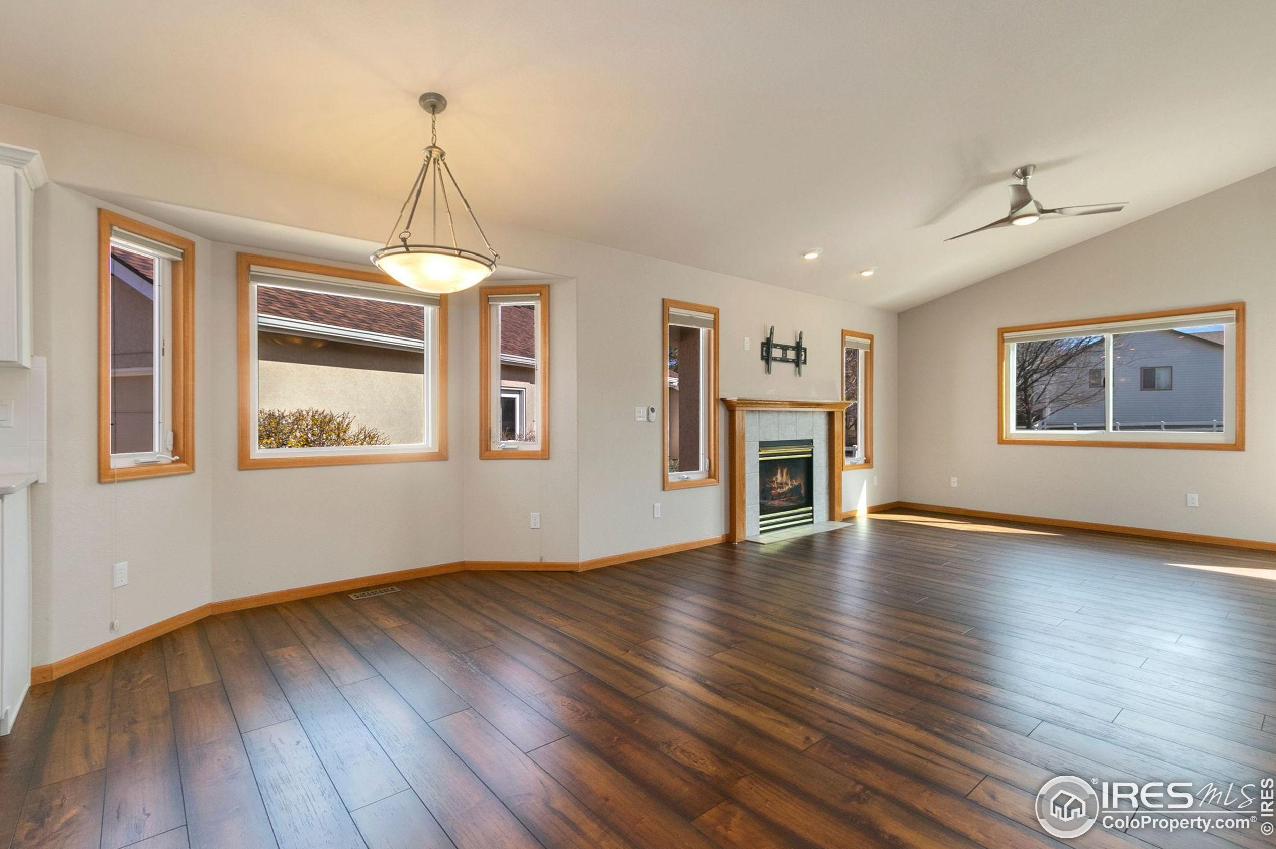 3982 Blackstone Ct, Loveland CO exterior