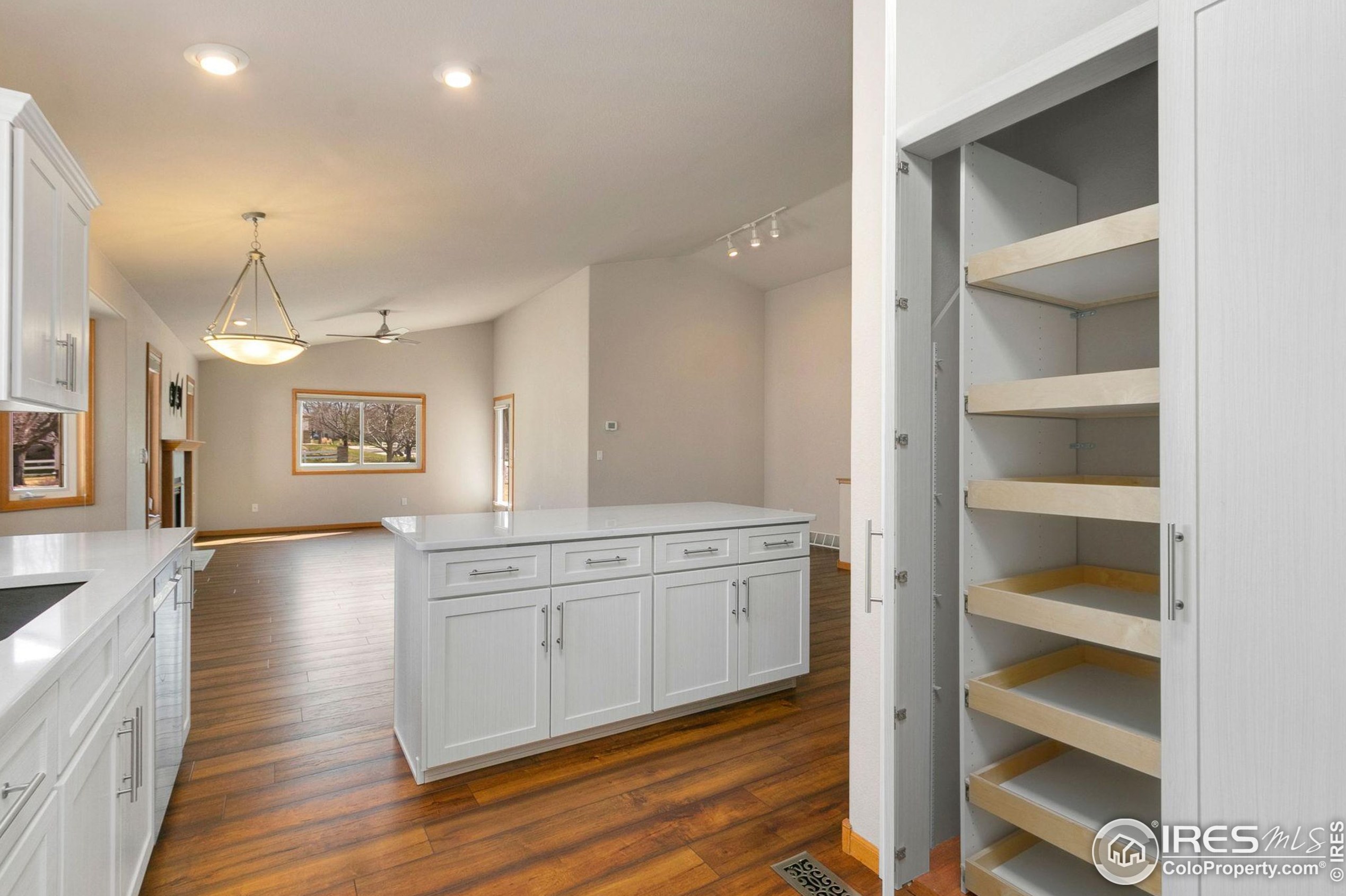 3982 Blackstone Ct, Loveland CO exterior