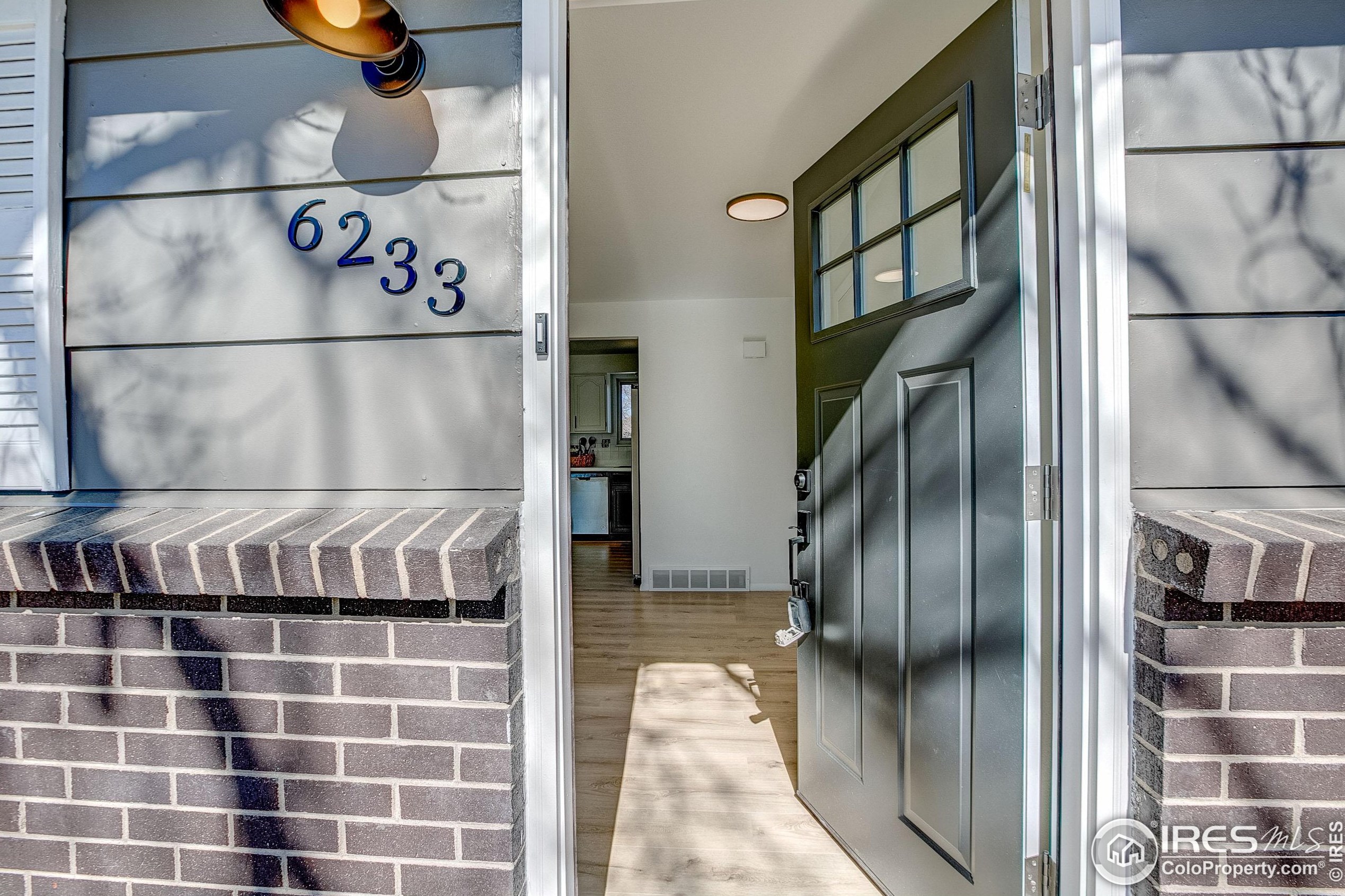 6233 78 Ave, Arvada CO  80005-4308 exterior