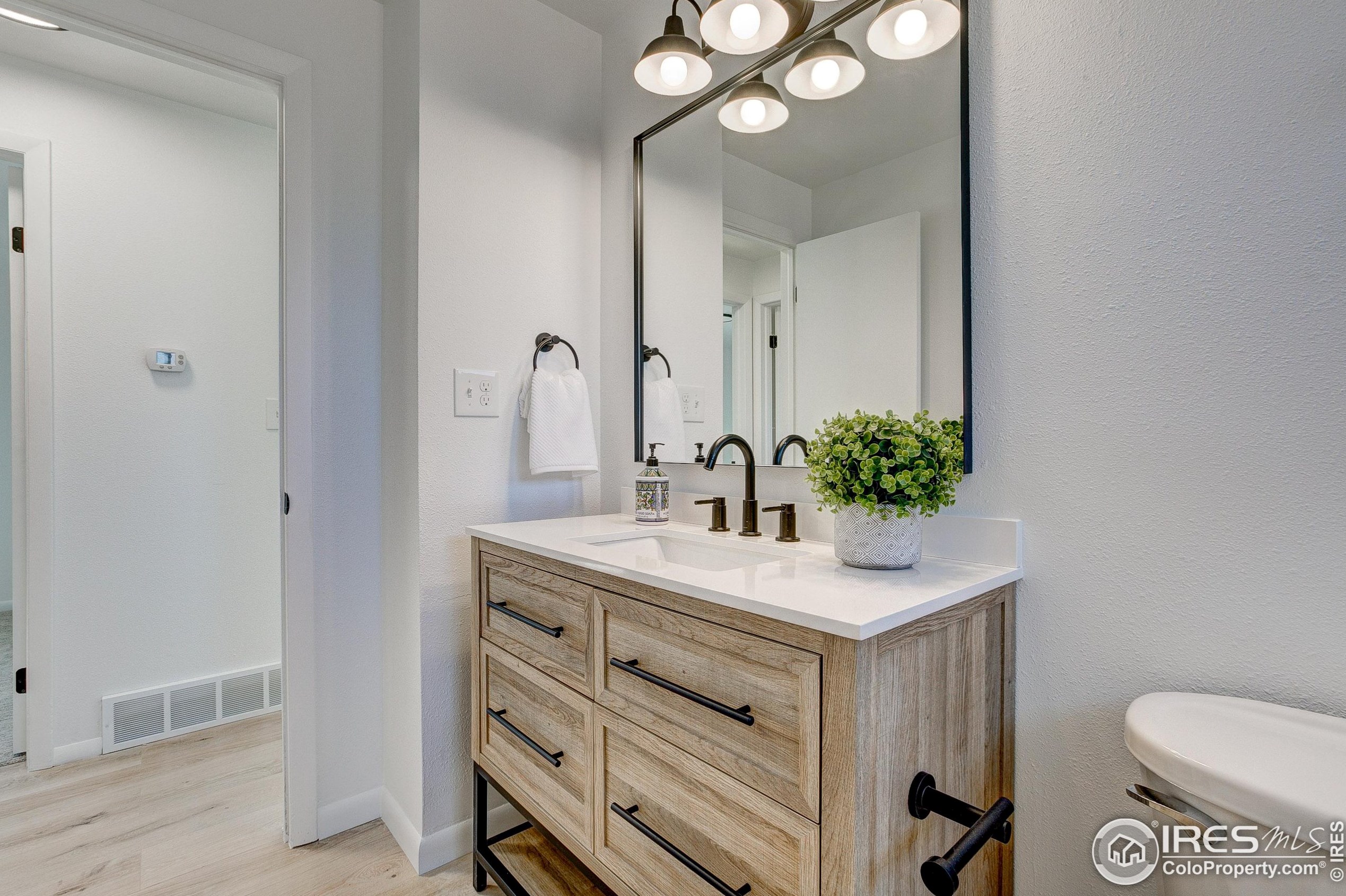 6233 78 Ave, Arvada CO  80005-4308 exterior