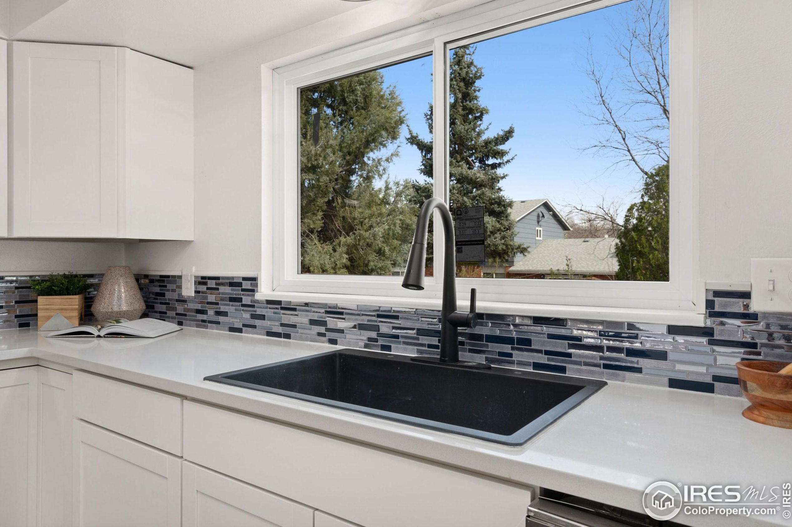 1309 Brookfield Dr, Longmont CO  80501-6706 exterior