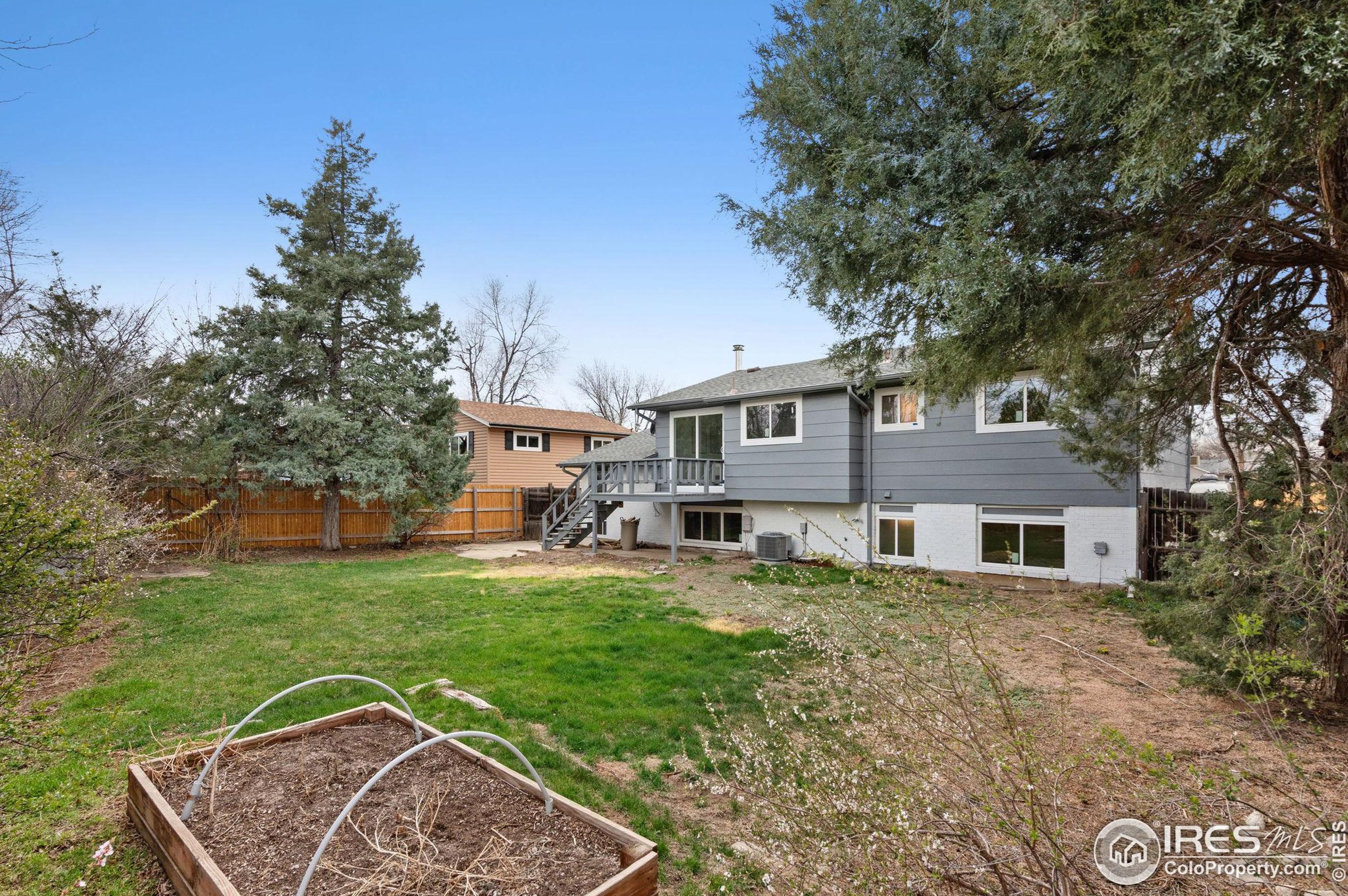 1309 Brookfield Dr, Longmont CO  80501-6706 exterior