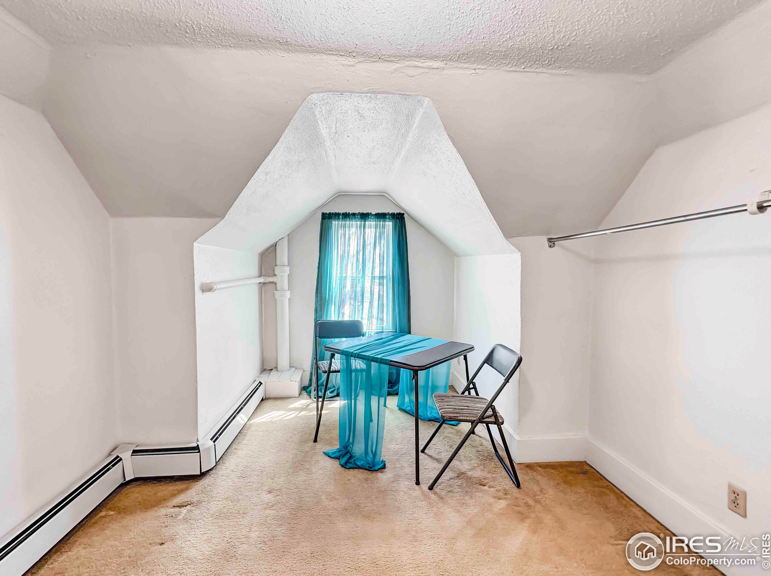 221 Denver St, Sterling CO 80751-4037 exterior