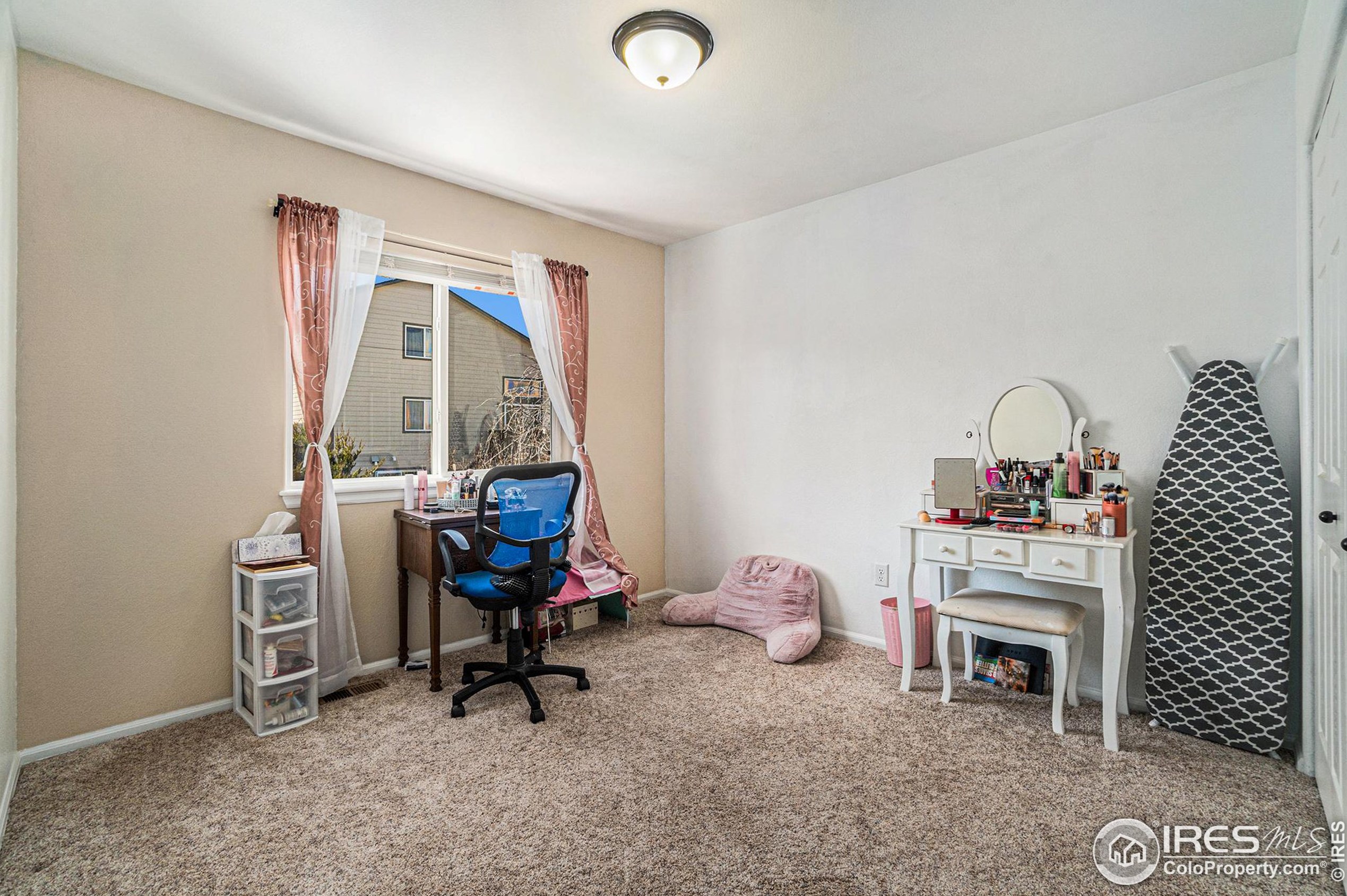 2527 Forecastle Dr, Fort Collins CO  80524-6781 exterior