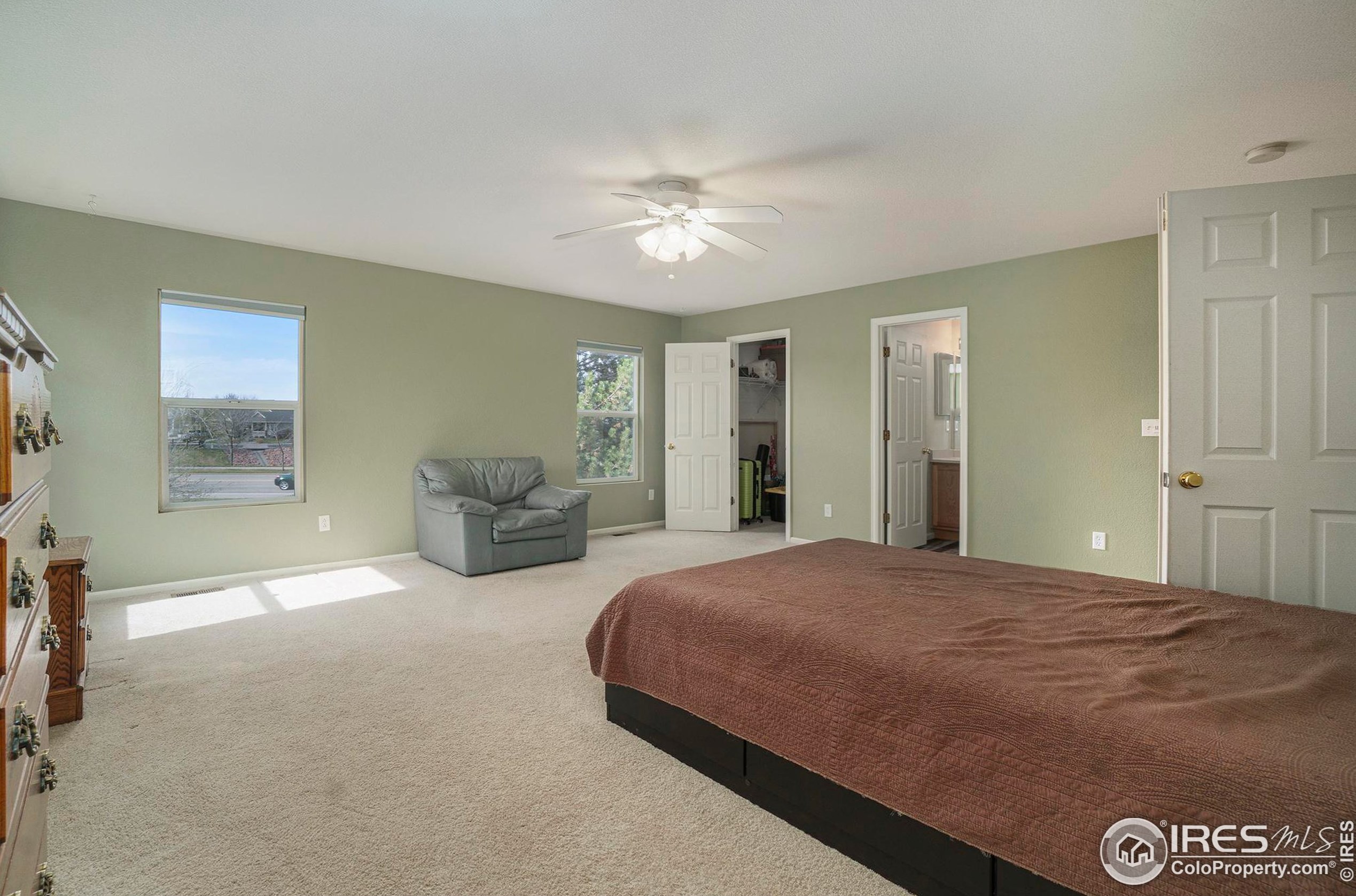 1884 Dove Creek Cir, Loveland CO  80538-5399 exterior