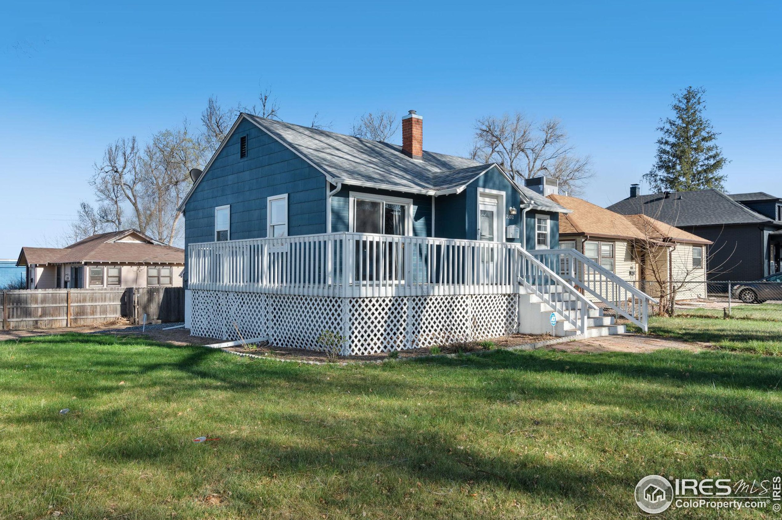 2302 9th Ave, Greeley CO  80631-4361 exterior