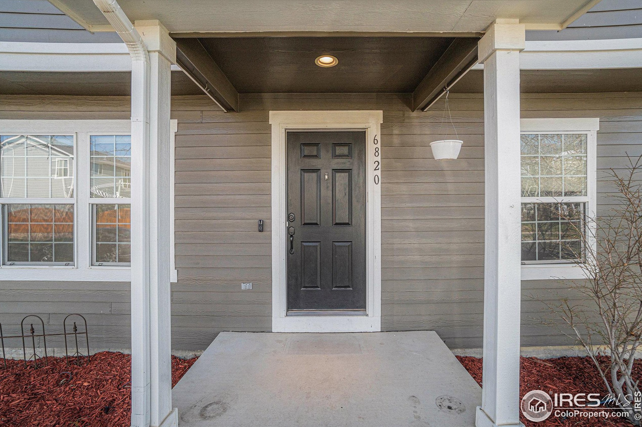 6820 Colony Hills Ln, Fort Collins CO  80525-6987 exterior