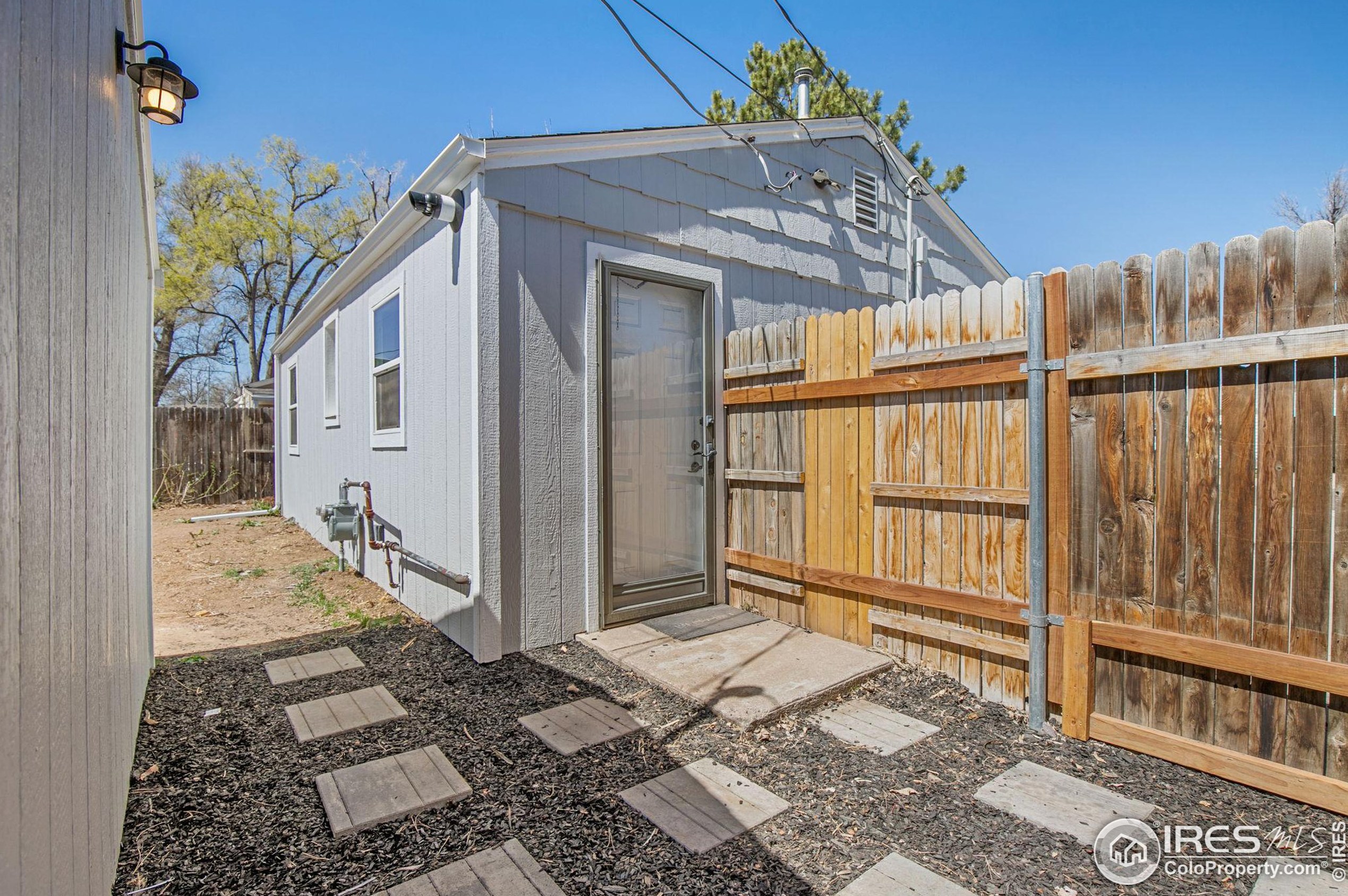 1812 6 St Rd, Greeley CO 80634-5509 exterior