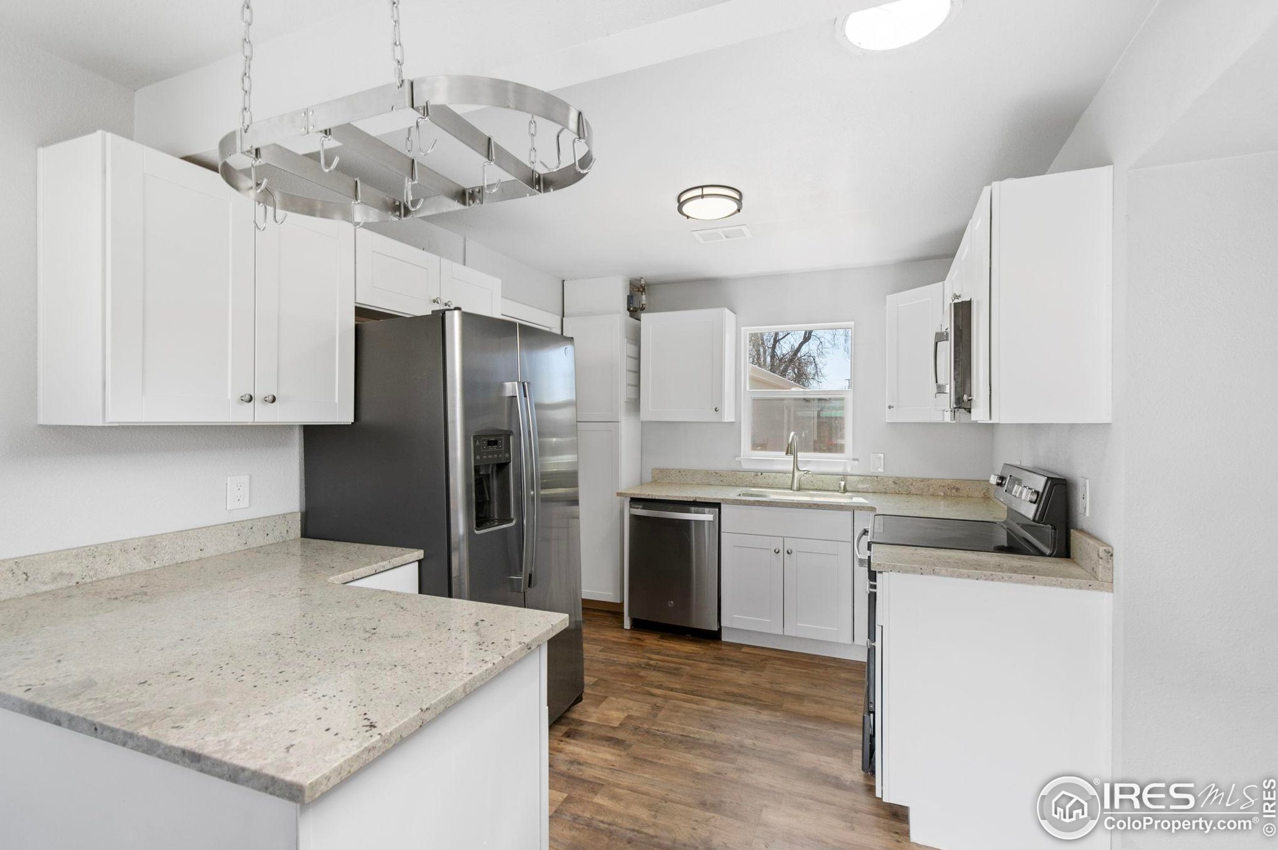 1812 6 St Rd, Greeley CO 80634-5509 exterior