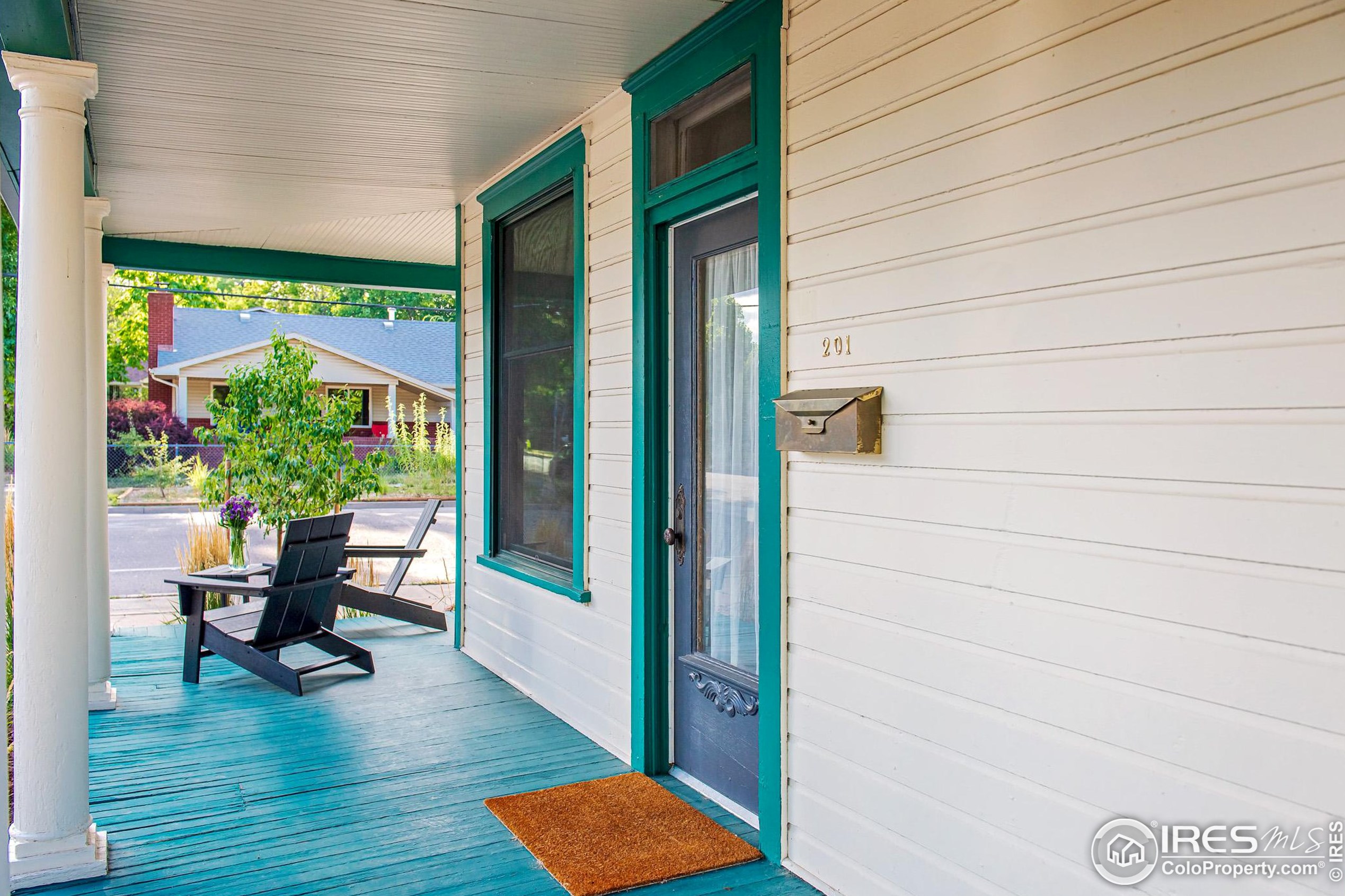 201 Chester St, Lafayette CO 80026-1616 exterior