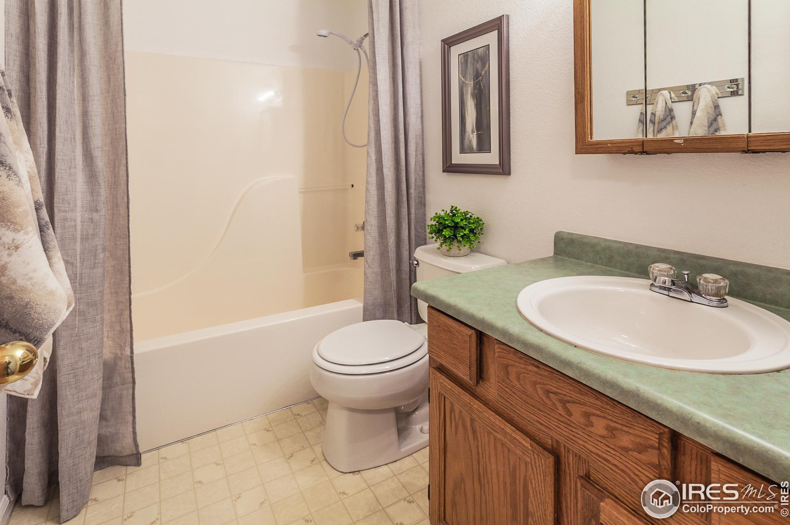 608 Meadow Dr, Fort Collins CO  80550-5739 exterior