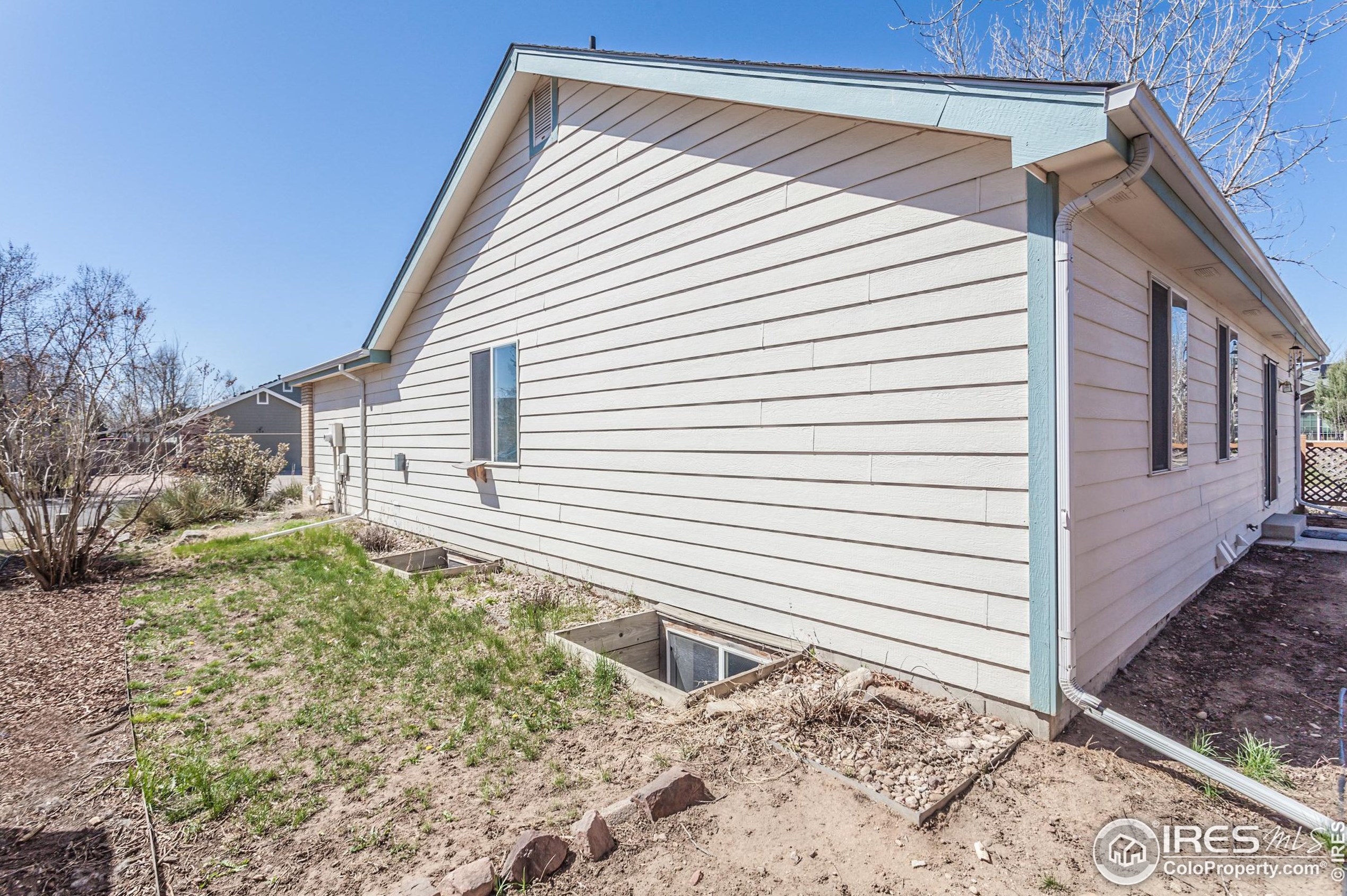 608 Meadow Dr, Fort Collins CO  80550-5739 exterior