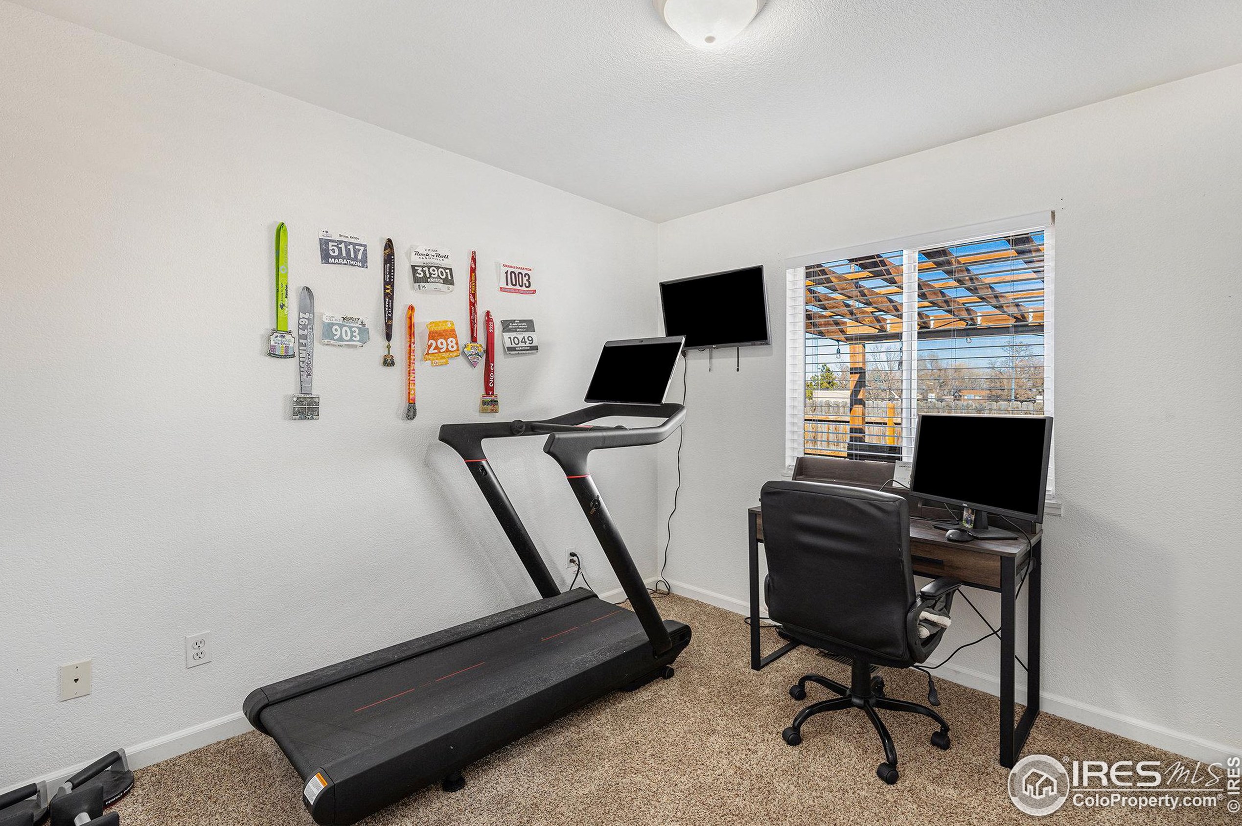 127 Calabria Dr, Fort Collins CO  80550-6003 exterior