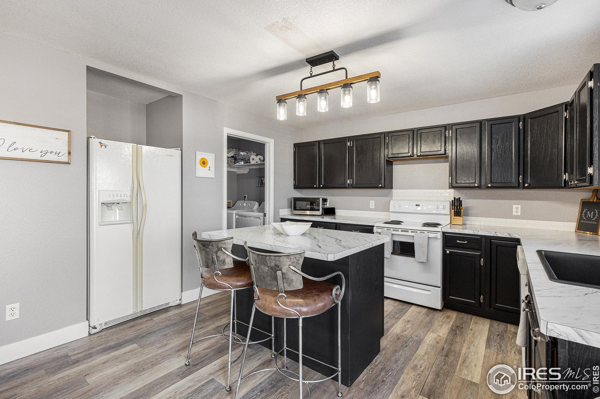 127 Calabria Dr, Fort Collins CO  80550-6003 exterior