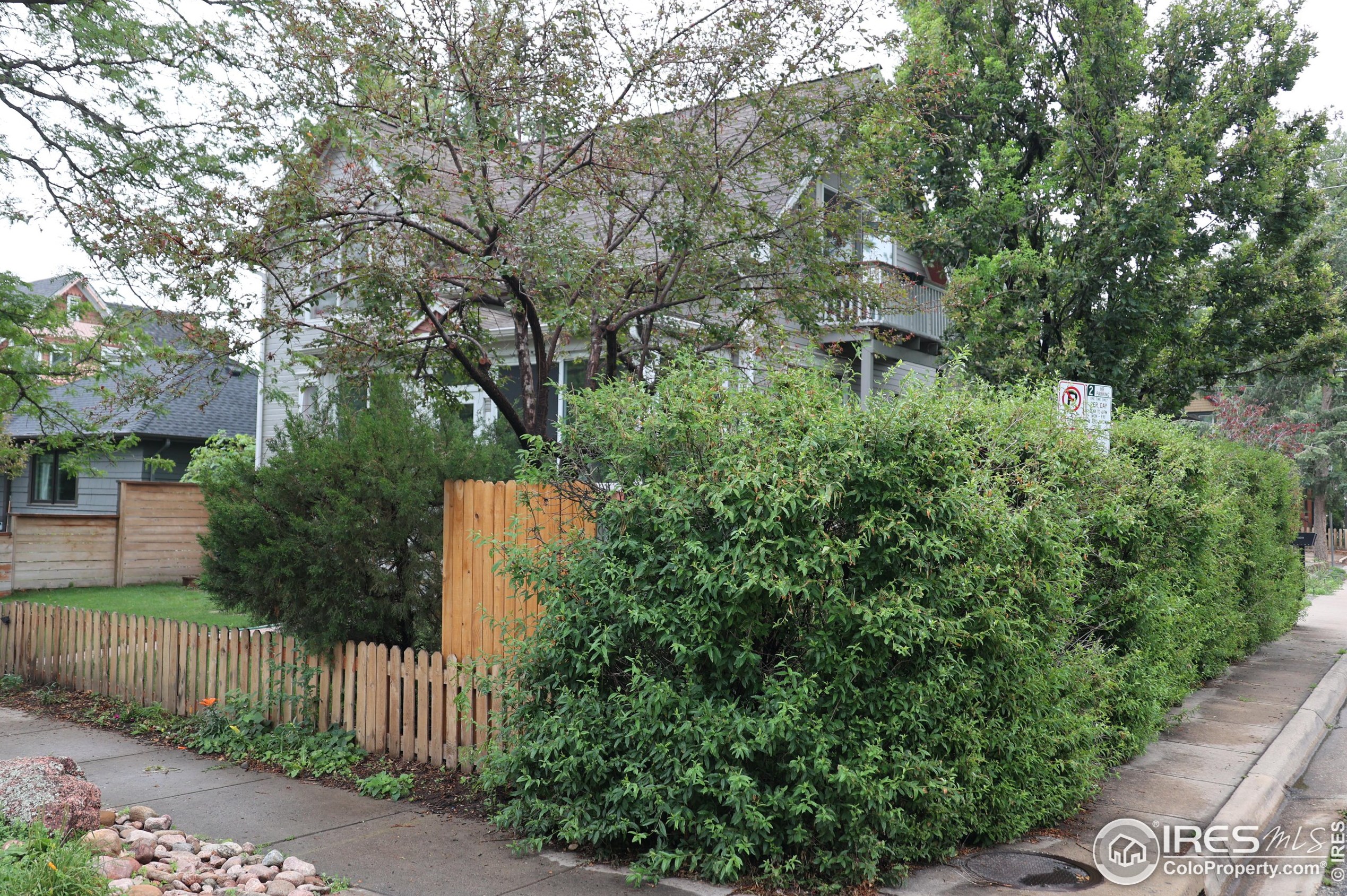 1602 Grove St, Boulder CO  80302-6320 exterior