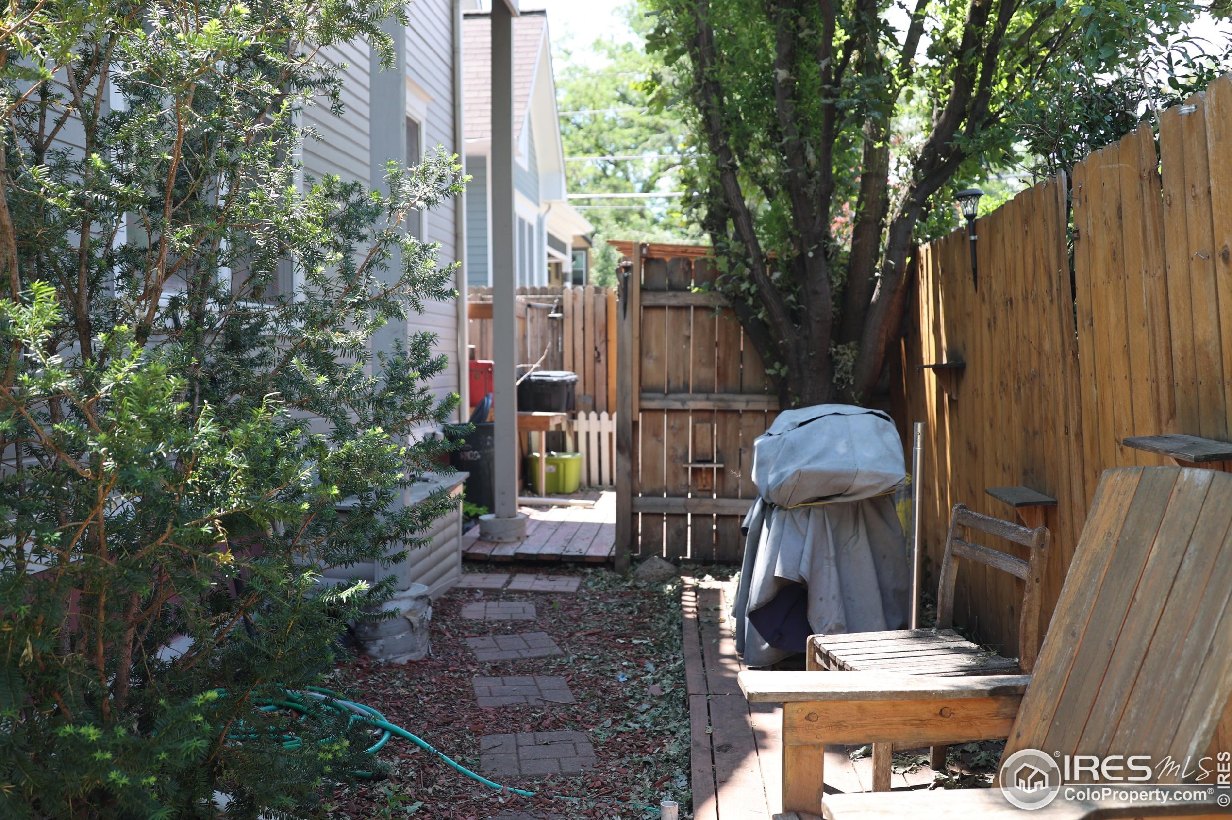 1602 Grove St, Boulder CO  80302-6320 exterior