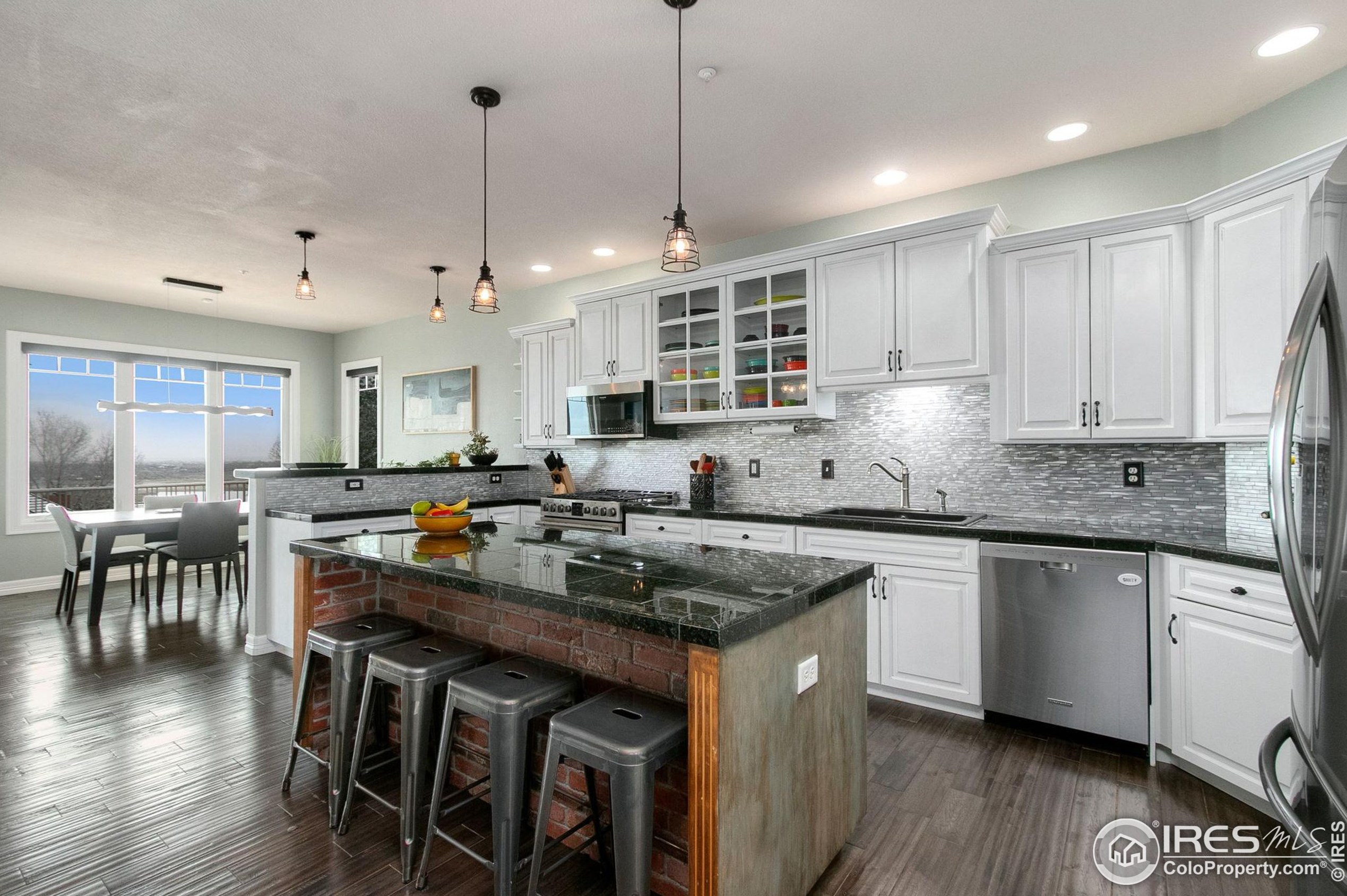 4651 Westridge Dr, Fort Collins CO  80526-6508 exterior