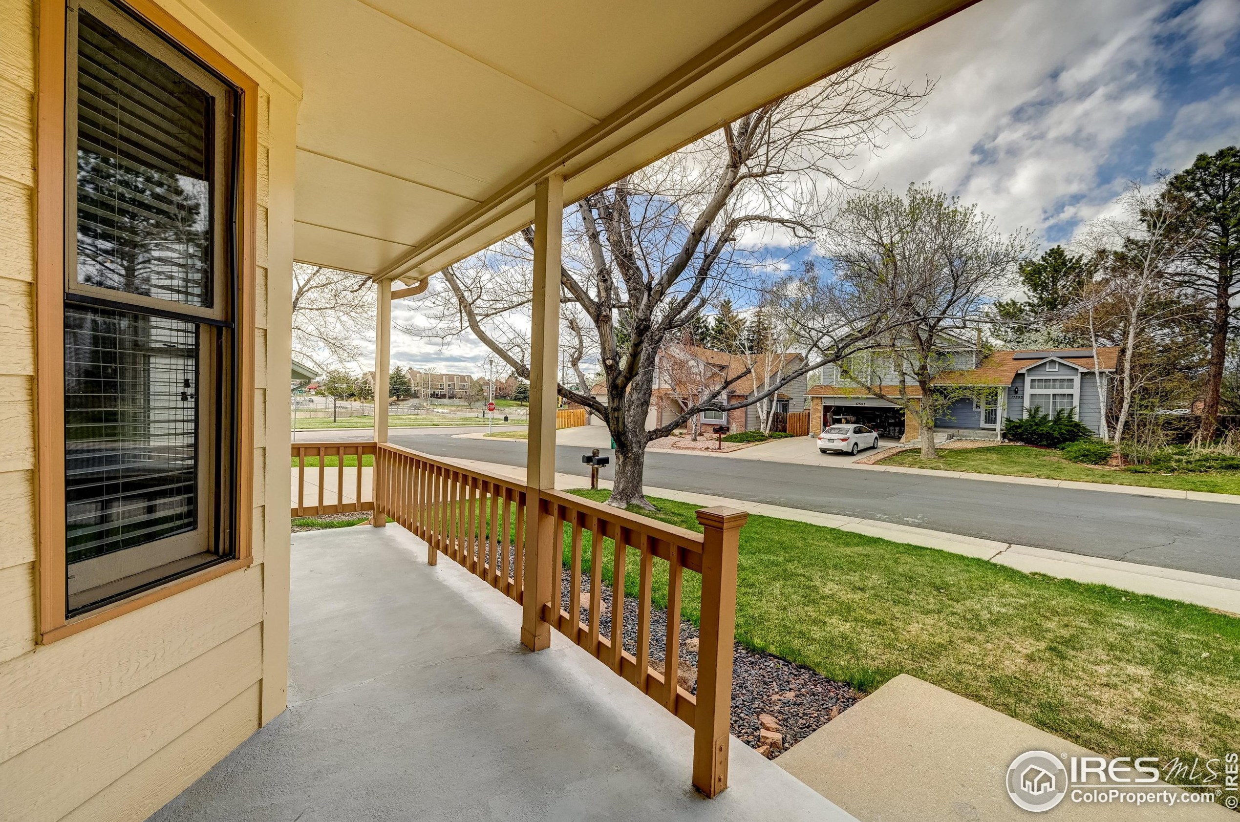 17504 Caspian Pl, Denver CO  80013-4141 exterior
