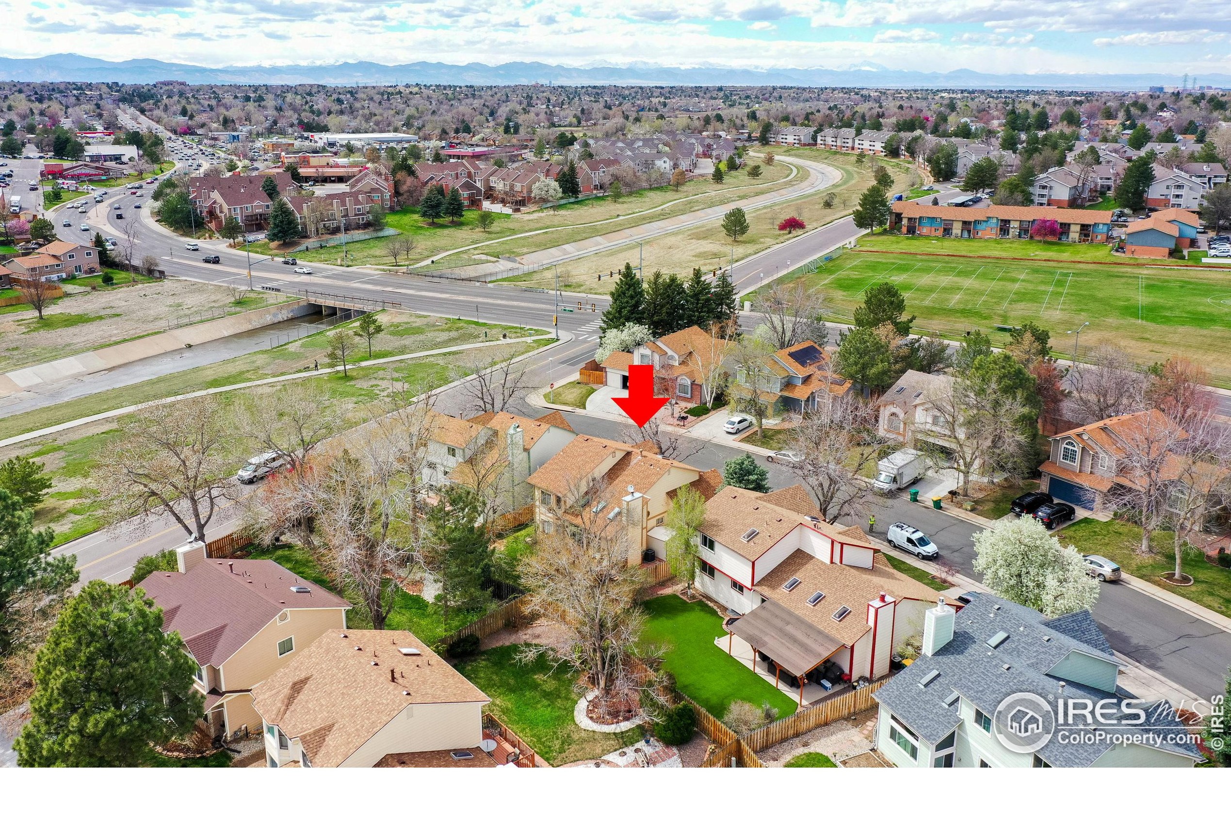 17504 Caspian Pl, Denver CO  80013-4141 exterior