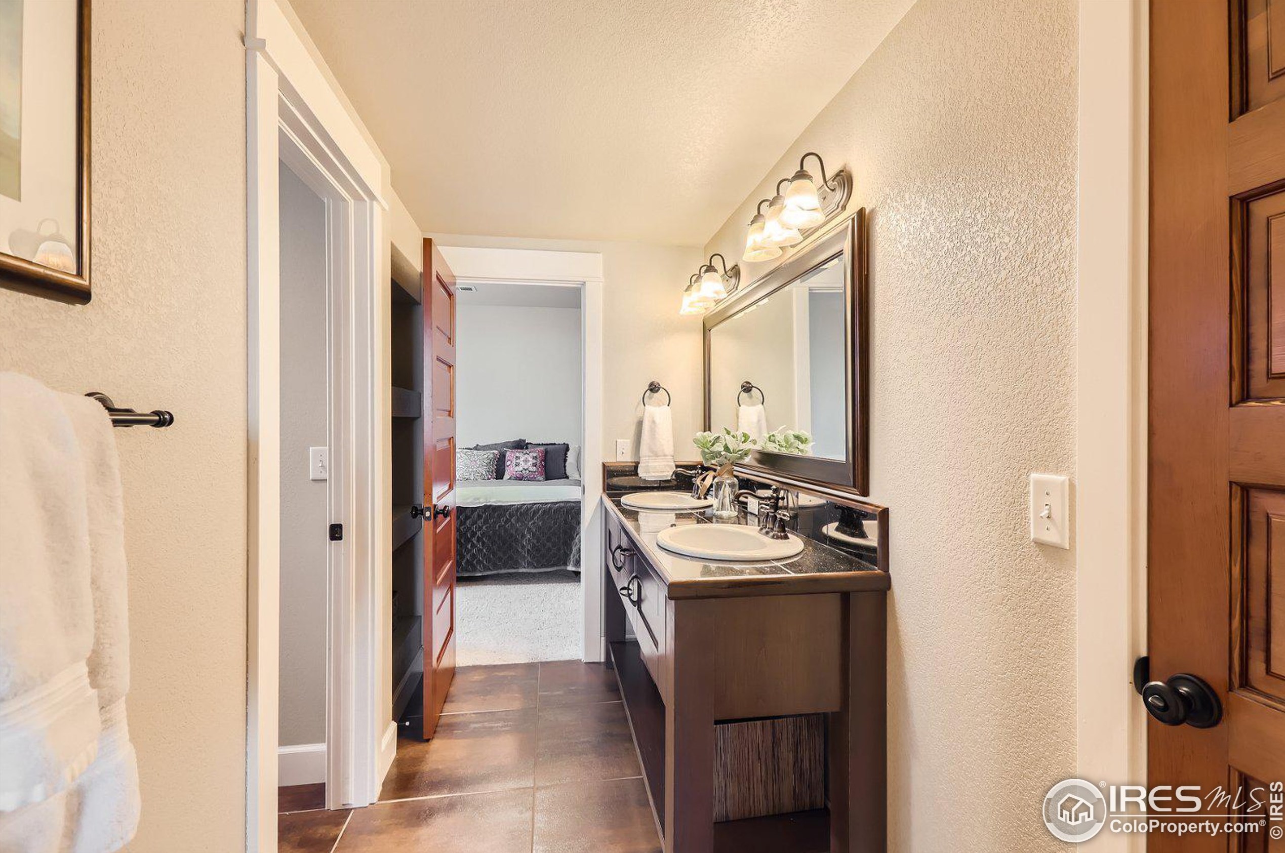1283 Hilltop Cir, Fort Collins CO  80550-3336 exterior